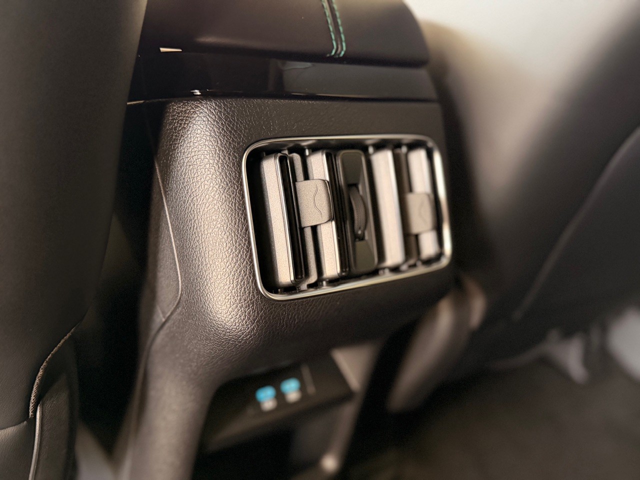 BYD Seal U DM-i Boost-image-17