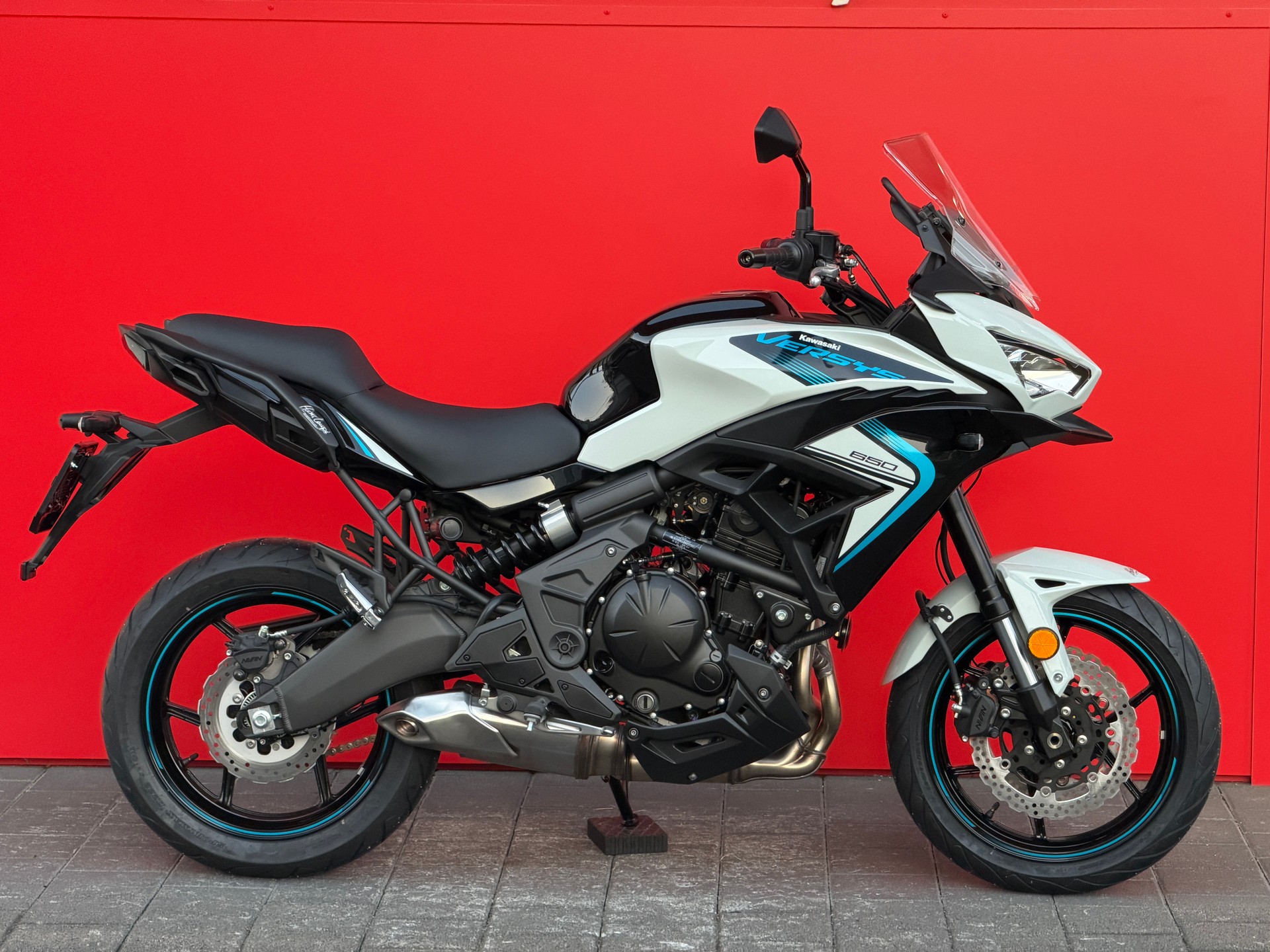 KAWASAKI Versys 650 (35kW)-image-12