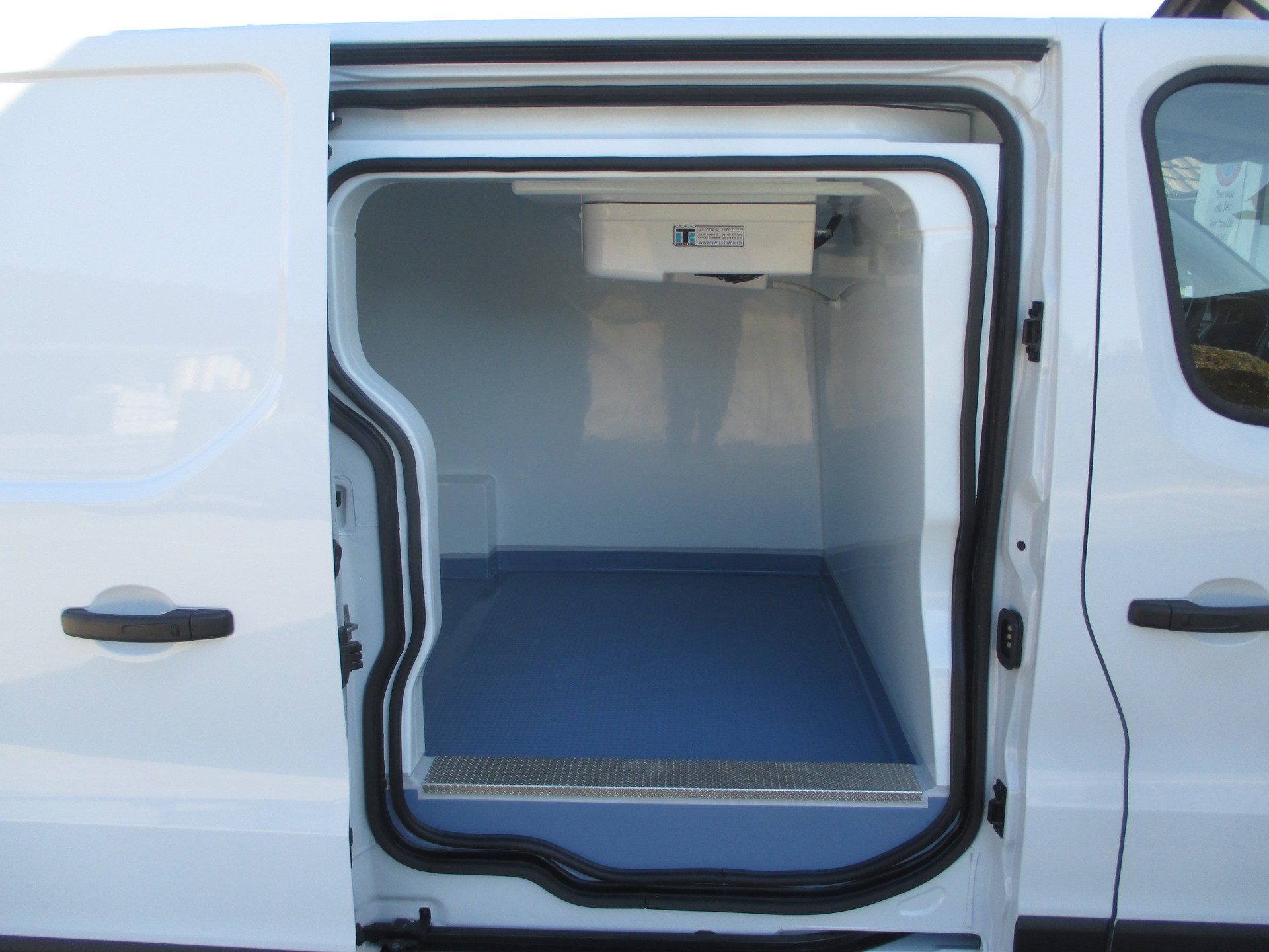 RENAULT Fourgon 3.0 T L1 H1 2.0 150 CV-image-10