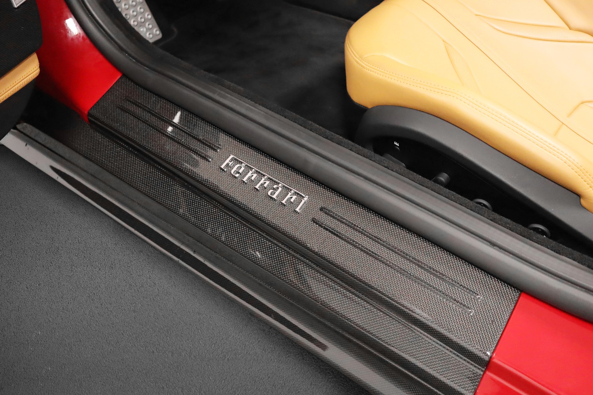 FERRARI 812 GTS-image-13