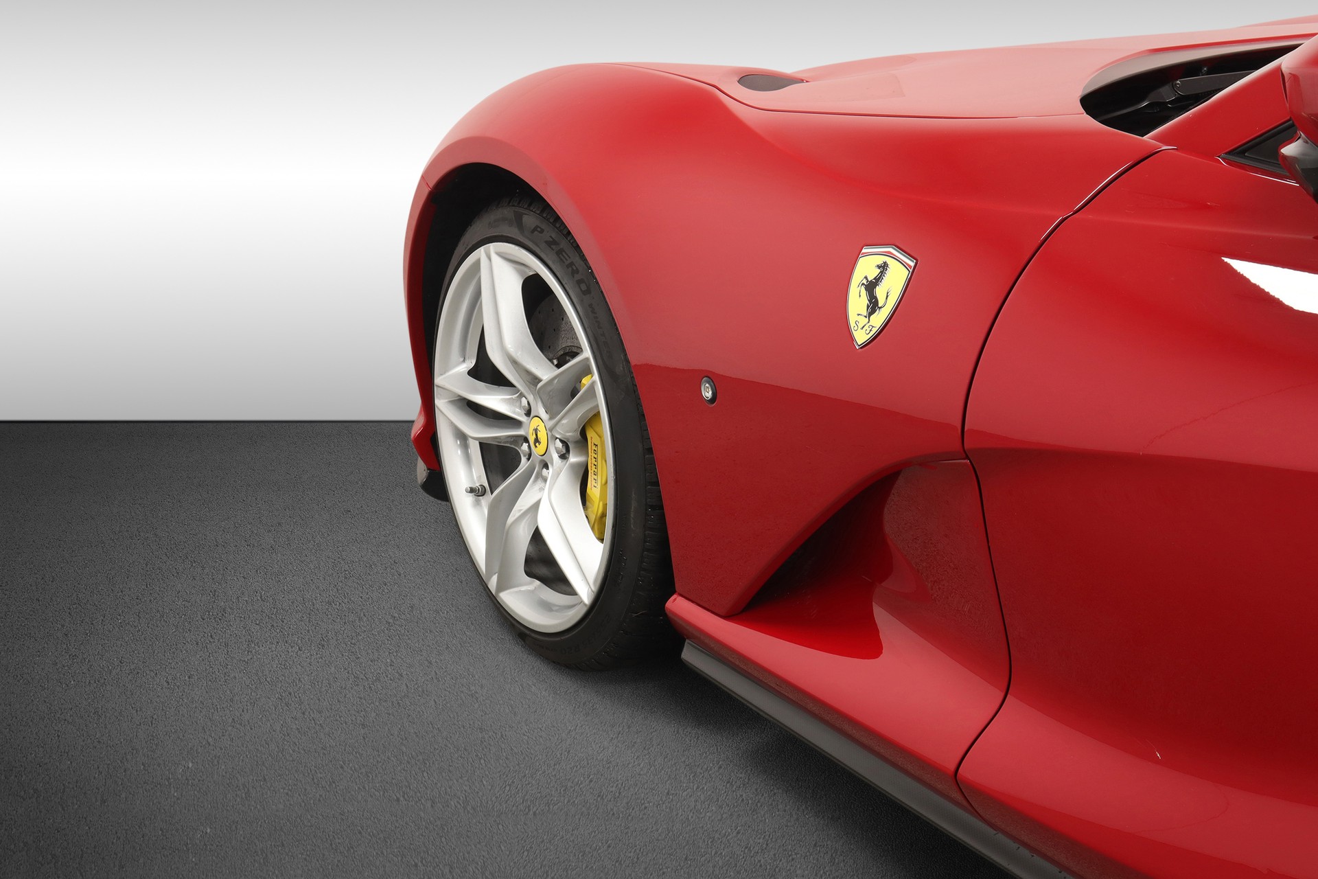 FERRARI 812 GTS-image-8