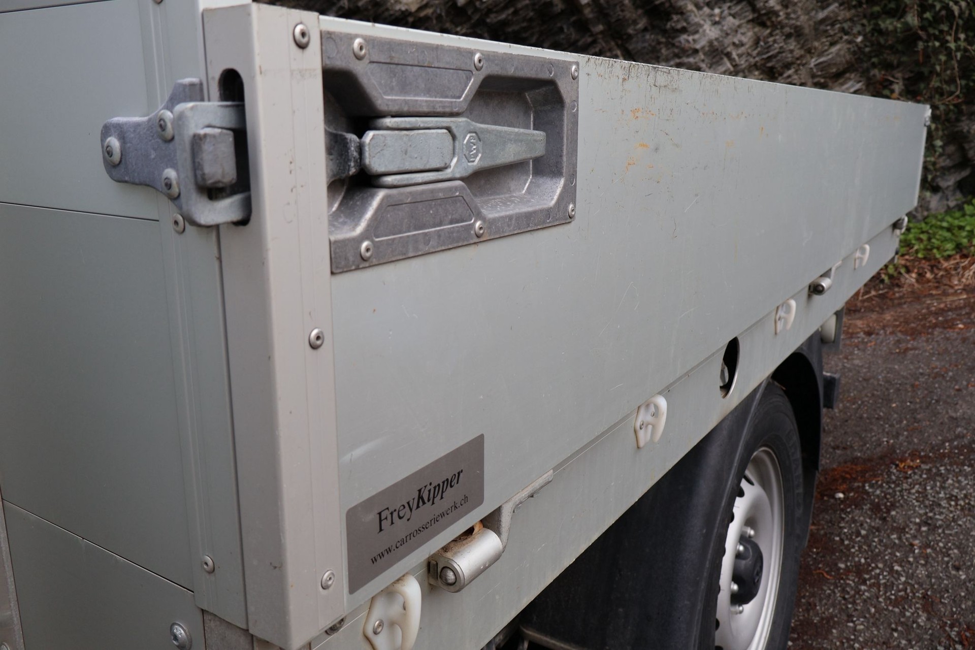 TOYOTA Hilux 2.4D-4D Comfort Single Cab 4x4-image-10