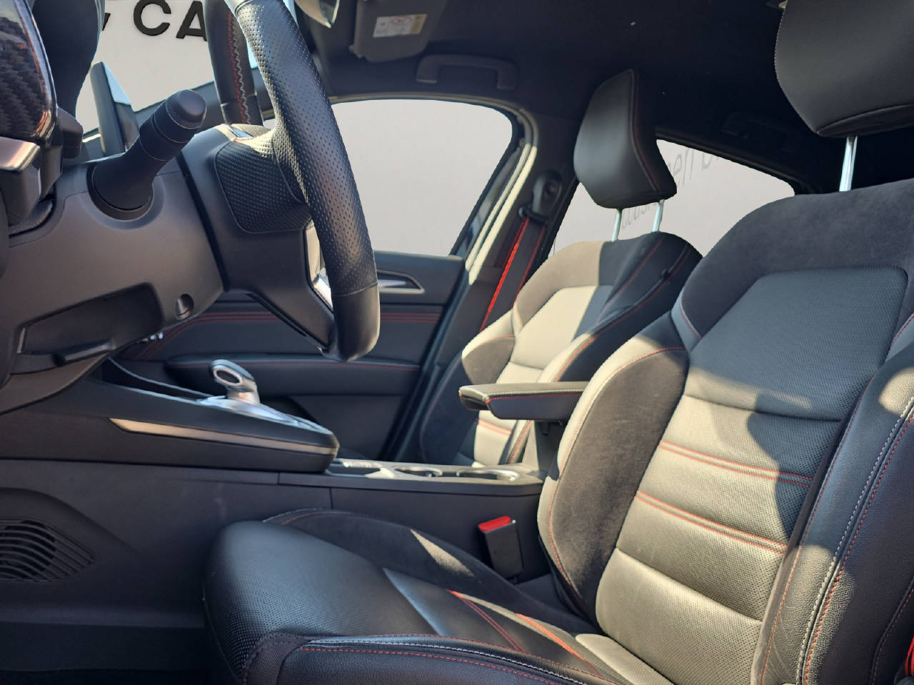 RENAULT Arkana 1.6 E-Tech R.S. Line-image-8