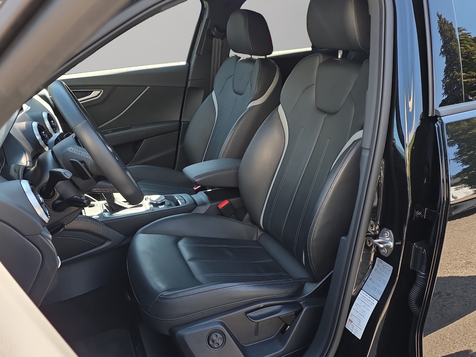 AUDI SQ2 TFSI quattro S-tronic-image-7