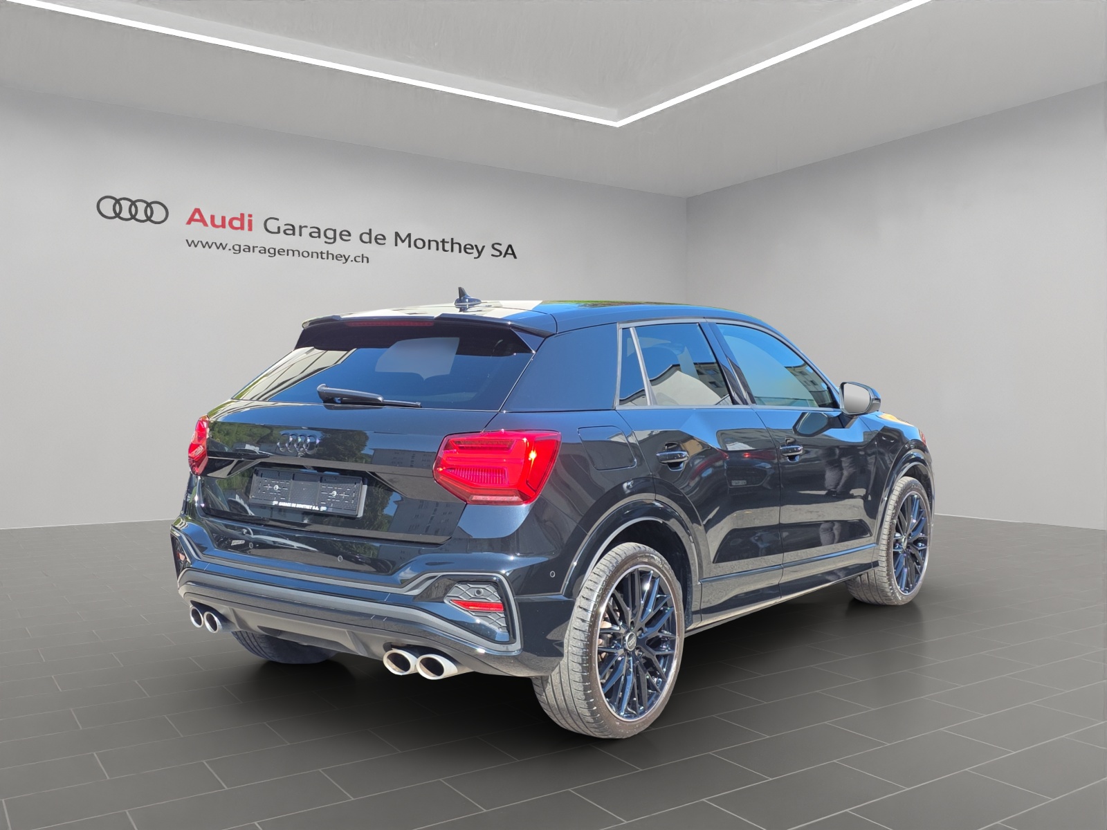 AUDI SQ2 TFSI quattro S-tronic-image-3