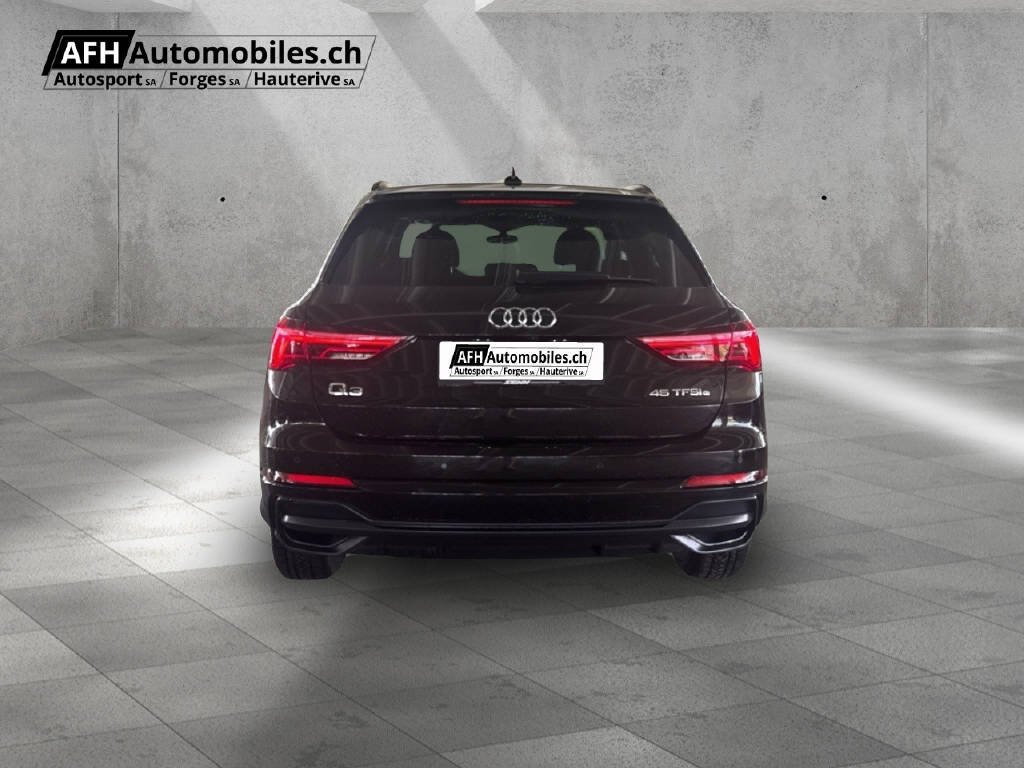 AUDI Q3 1.4 45 TFSI e S line S-Tronic-image-11