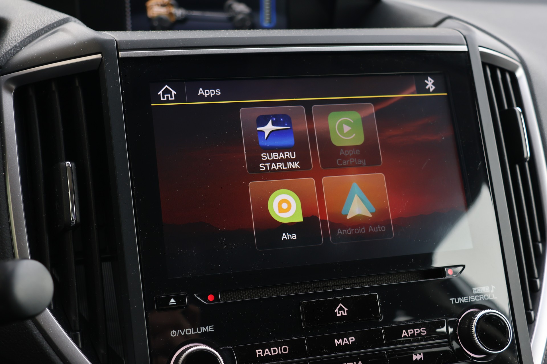 SUBARU Forester 2.0i e-Boxer Swiss Plus Lineartronic-image-17
