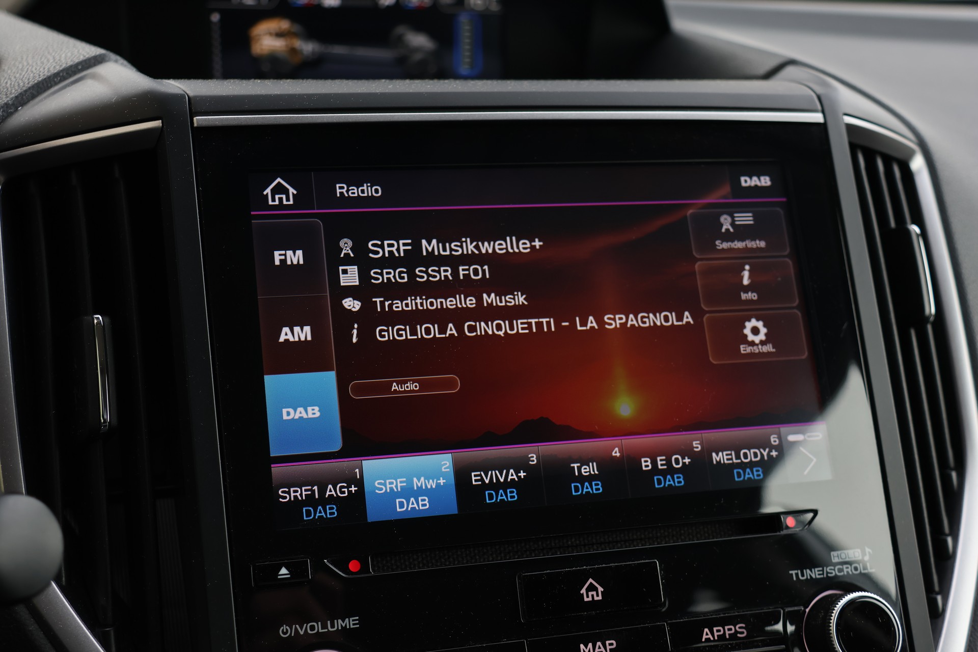 SUBARU Forester 2.0i e-Boxer Swiss Plus Lineartronic-image-20