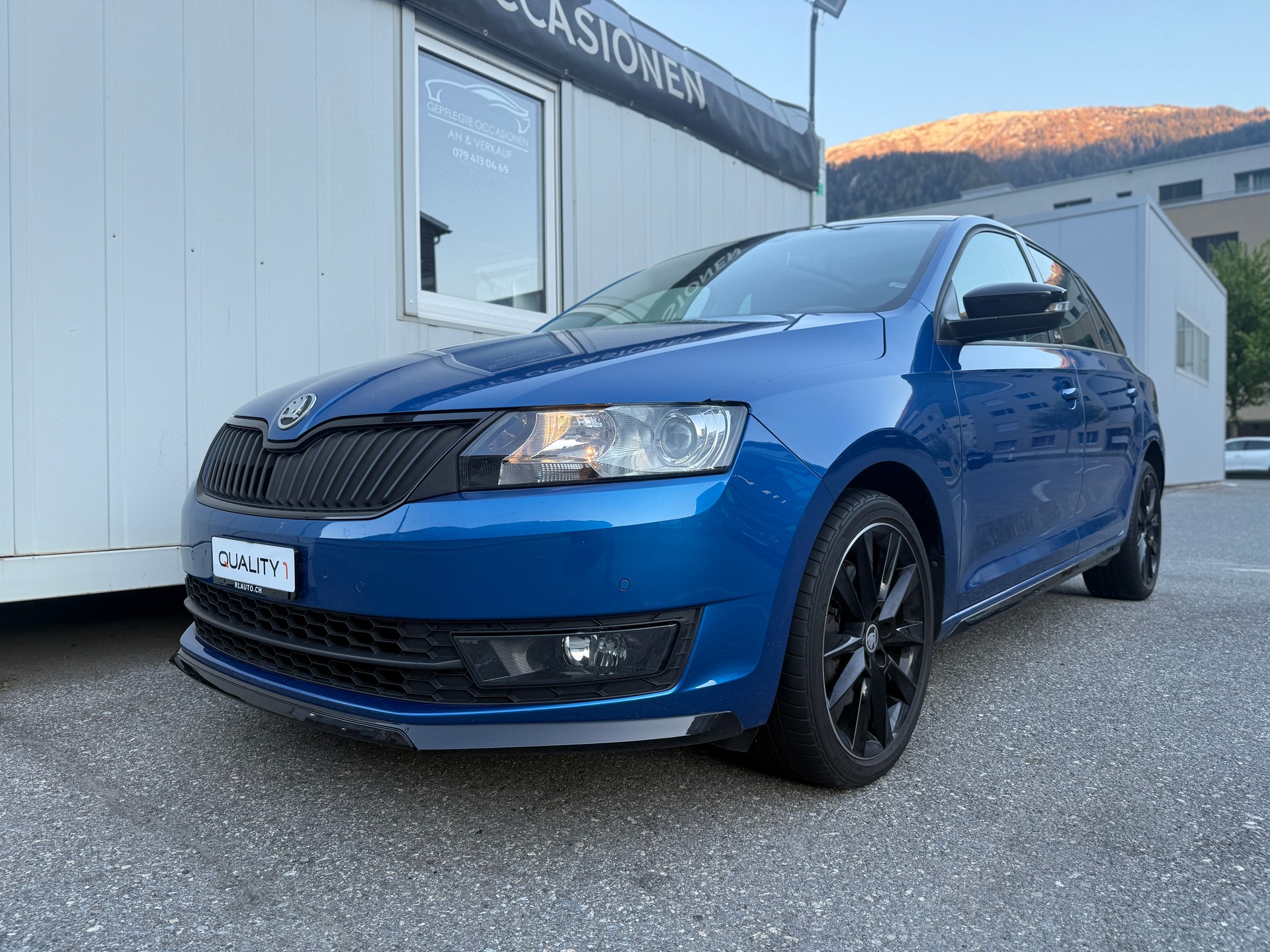 SKODA Rapid Spaceback 1.2 TSI Monte Carlo *PANORAMADACH*DAB*NAVI*BLUETOOTH*MFK FRISCH*-image-9