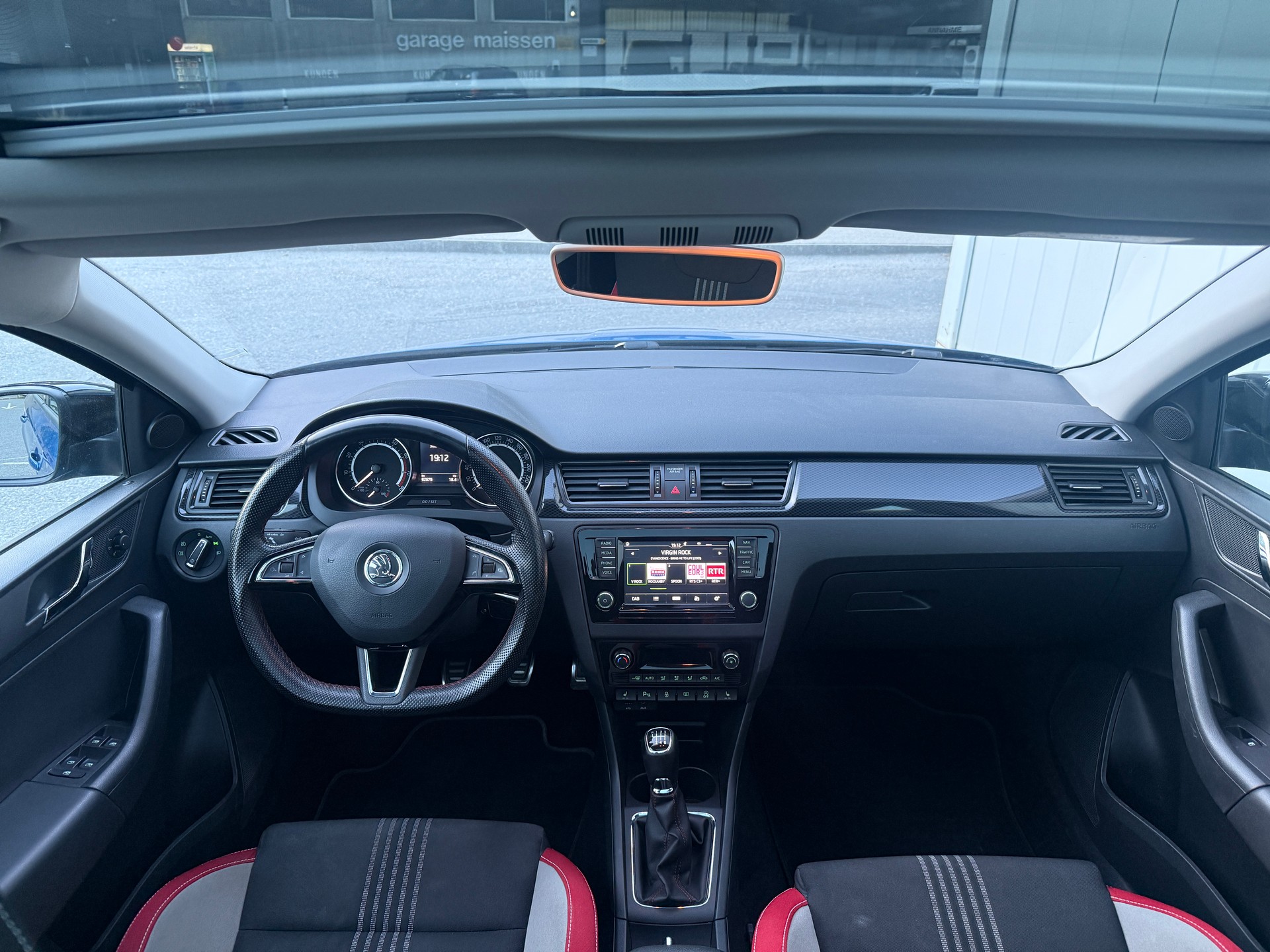 SKODA Rapid Spaceback 1.2 TSI Monte Carlo *PANORAMADACH*DAB*NAVI*BLUETOOTH*MFK FRISCH*-image-18
