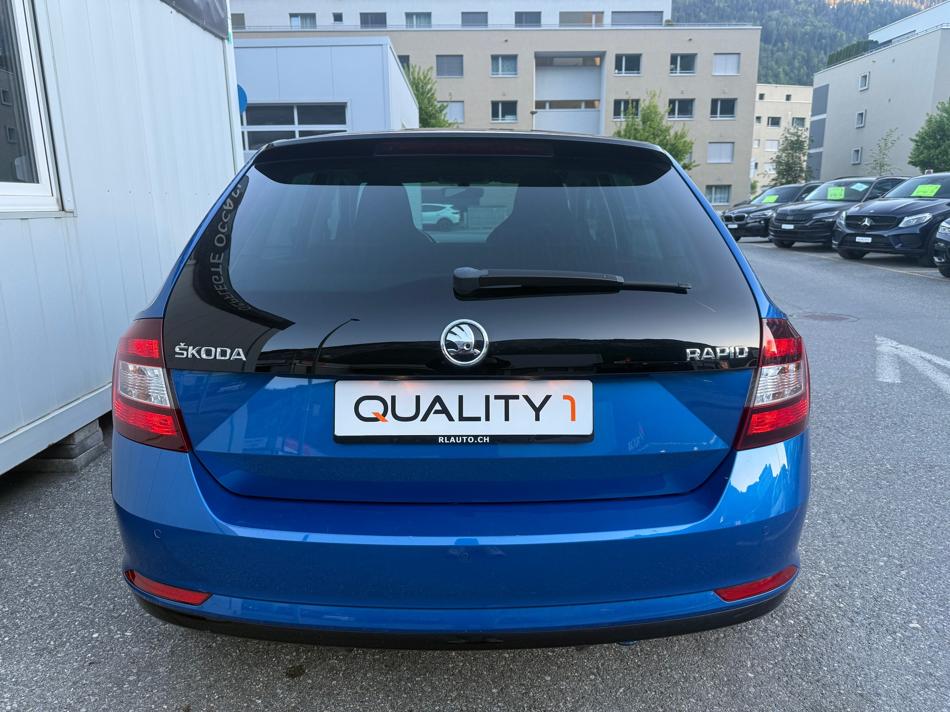 SKODA Rapid Spaceback 1.2 TSI Monte Carlo *PANORAMADACH*DAB*NAVI*BLUETOOTH*MFK FRISCH*-image-4