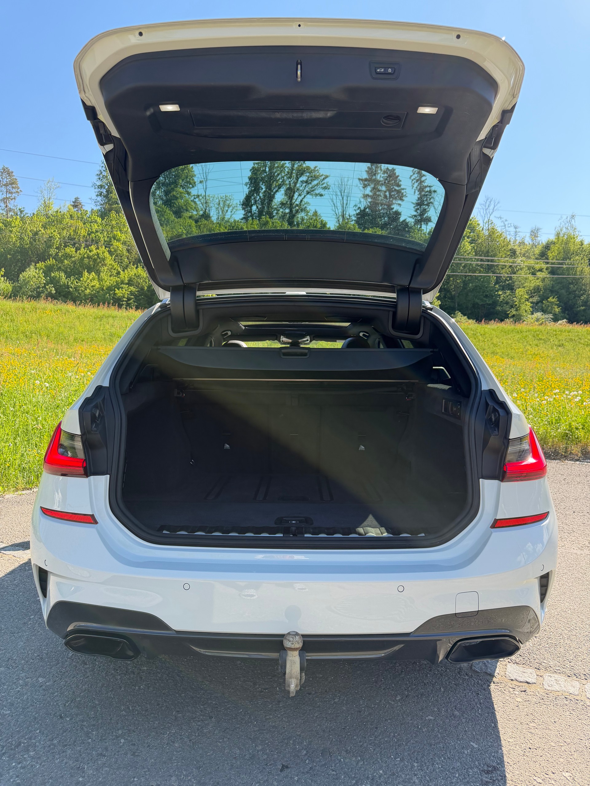 BMW "M340i X-DRIVE KOMBI M-SPORT" BMW GARANTIE !! AB MFK AB SERVICE MIT AHK 1800 KG ZUGLAST. KM 61`000. TOP AUSSTATTUNG !!-image-17
