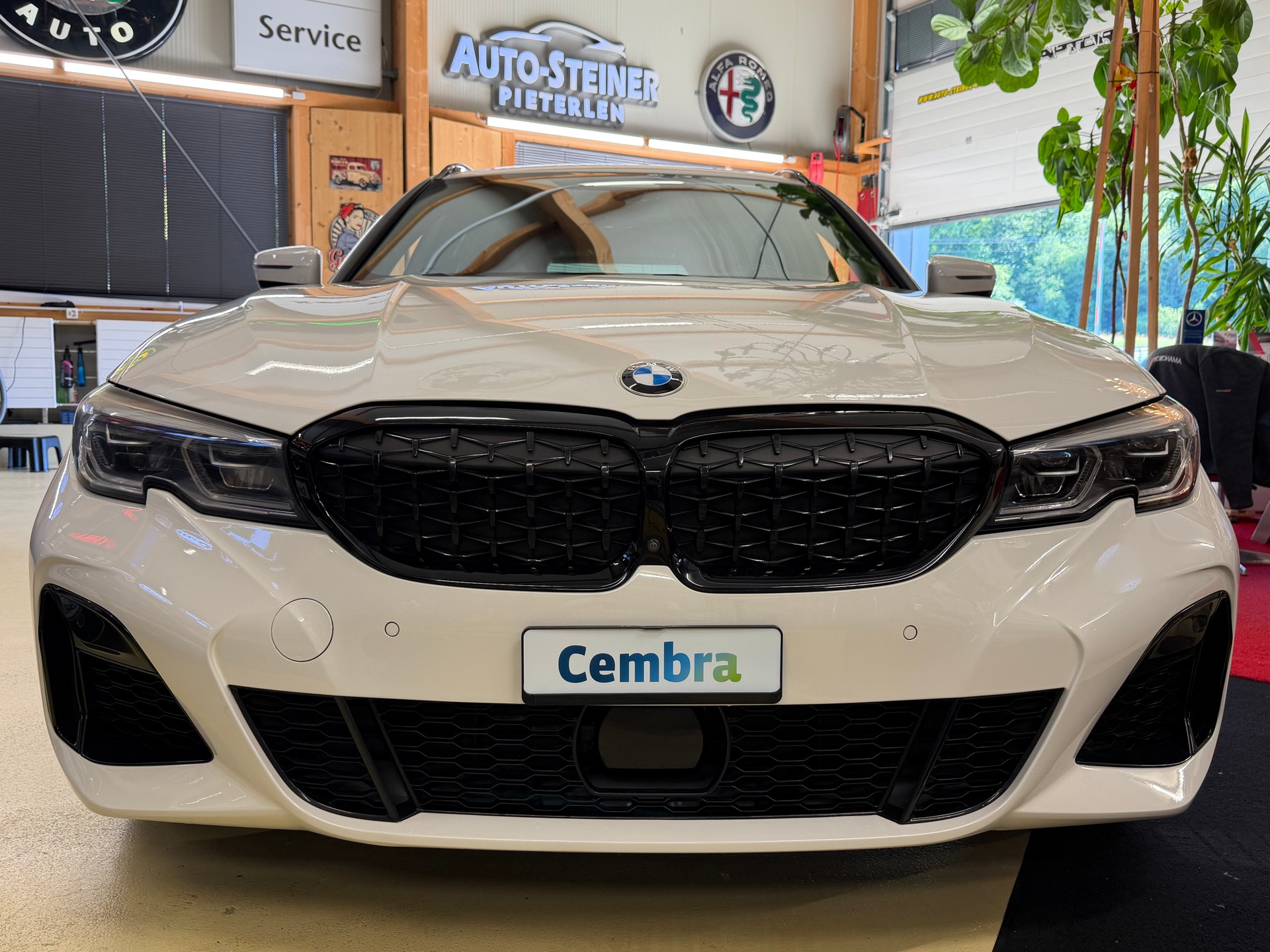 BMW "M340i X-DRIVE KOMBI M-SPORT" BMW GARANTIE !! AB MFK AB SERVICE MIT AHK 1800 KG ZUGLAST. KM 61`000. TOP AUSSTATTUNG !!-image-2