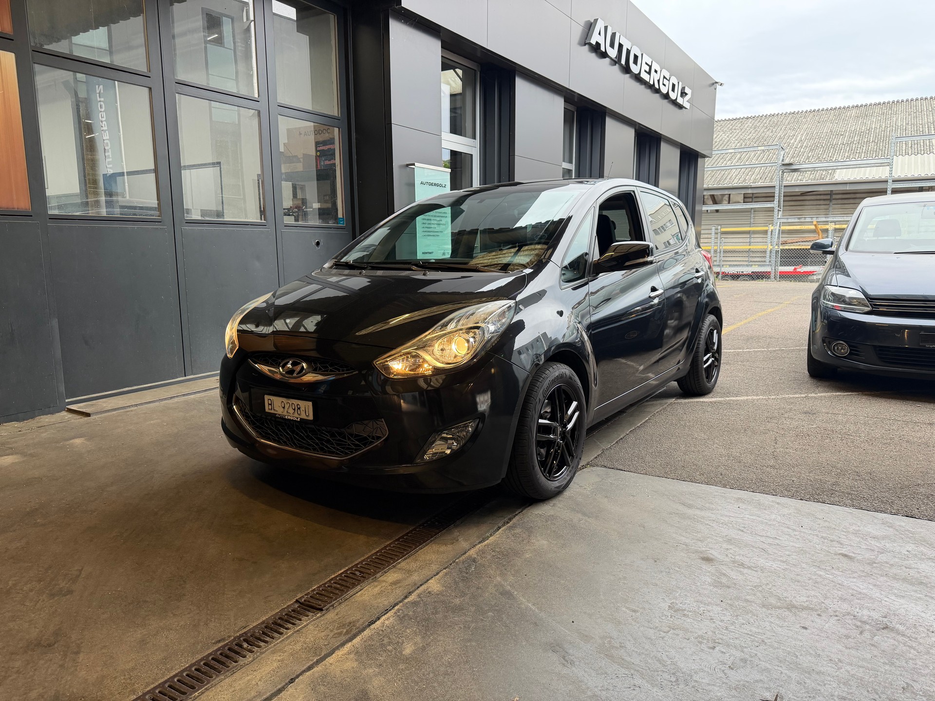 HYUNDAI iX20 1.6 Premium Automatic-image-0