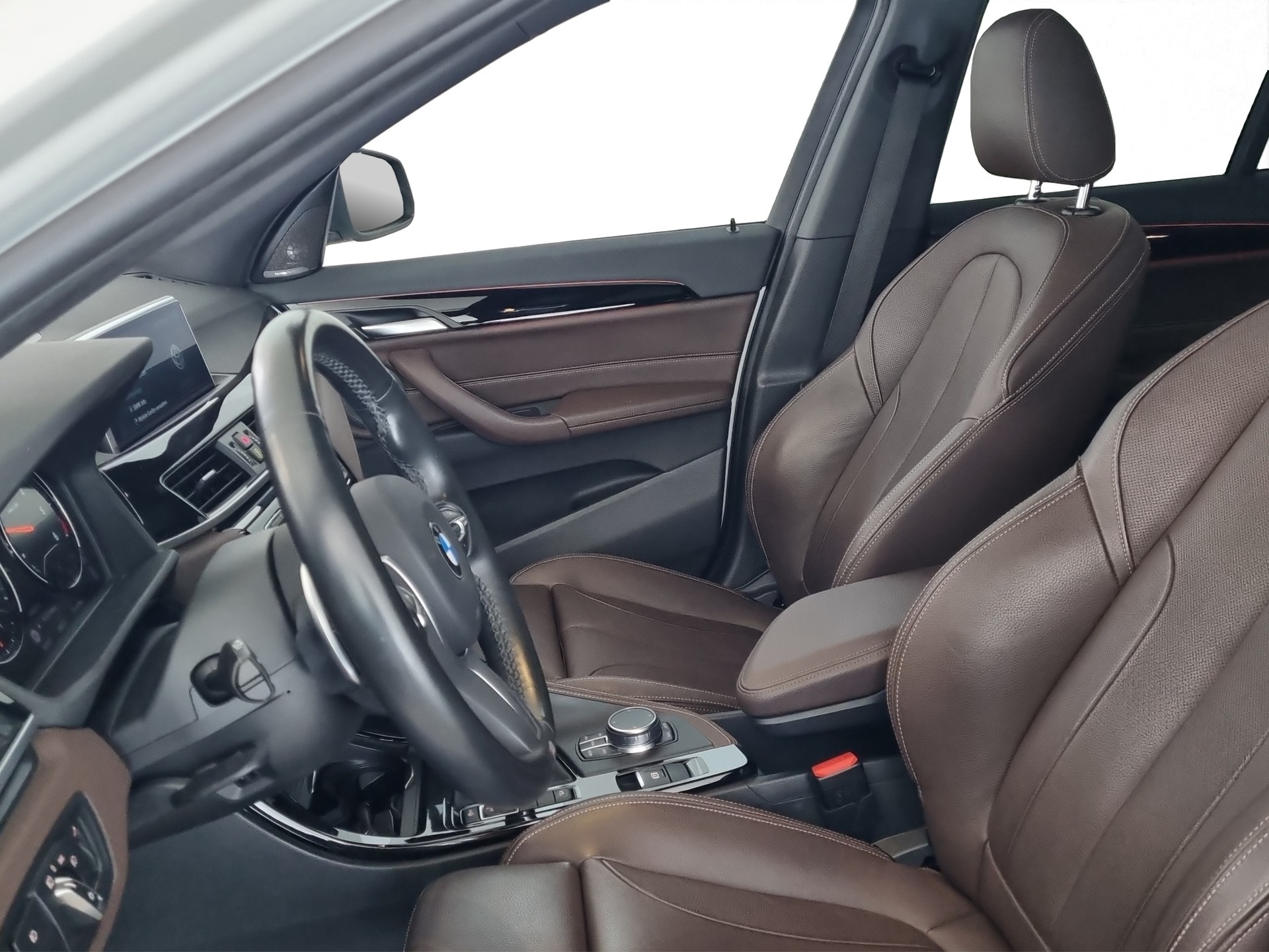 BMW X1 xDrive 20d M Sport-image-5