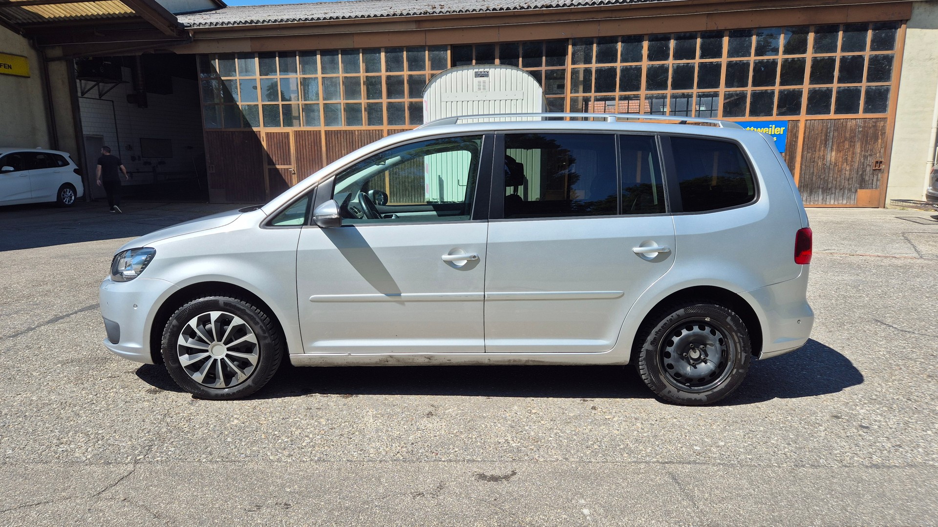 VW Touran 1.4 TSI Comfortline-image-1