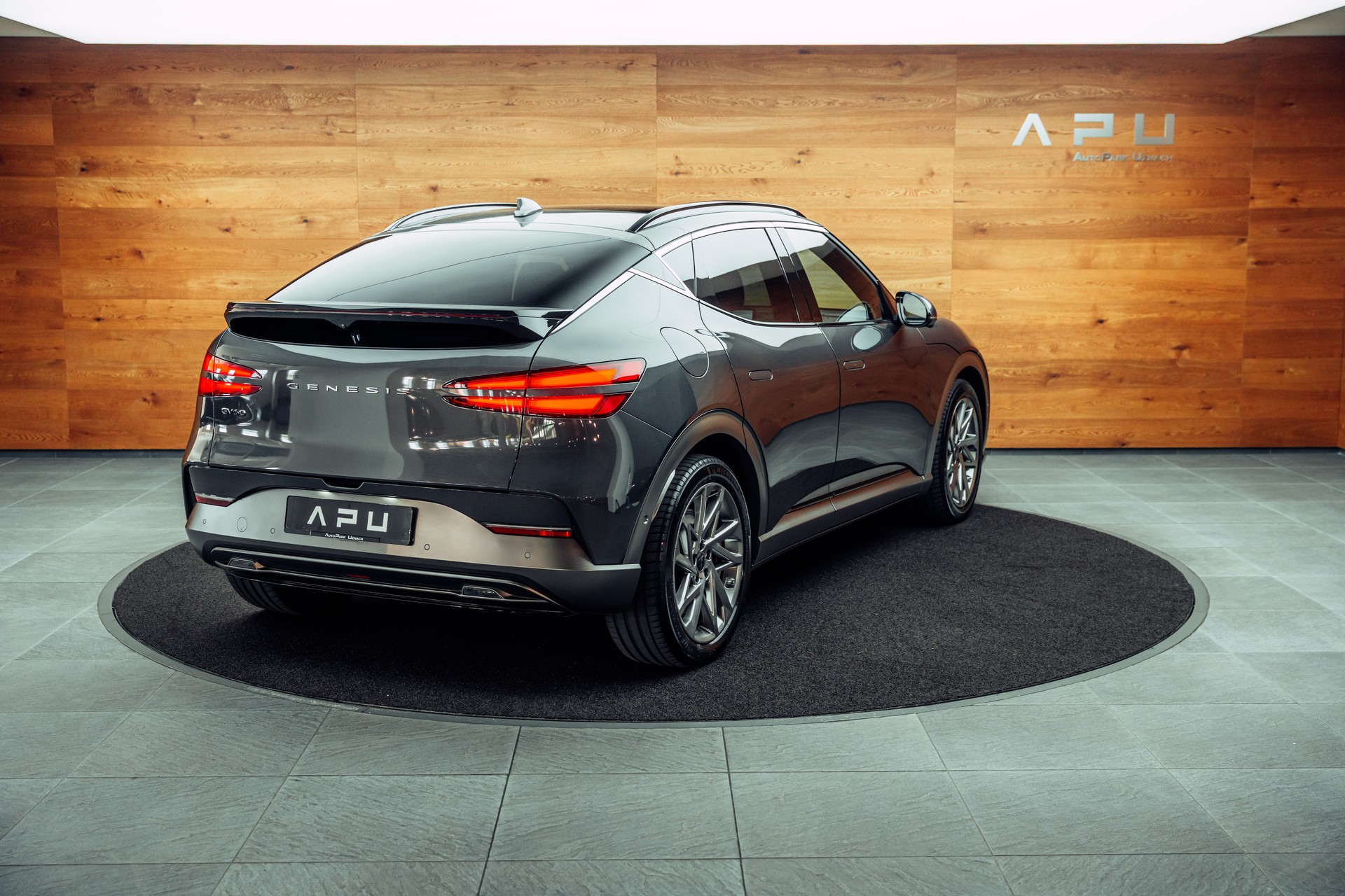 GENESIS GV60 77.4 kWh Sport AWD-image-1