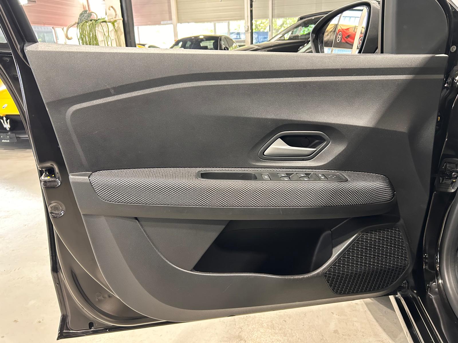 DACIA Sandero 1.0 TCe Expression CH FAHRZEUG-image-18