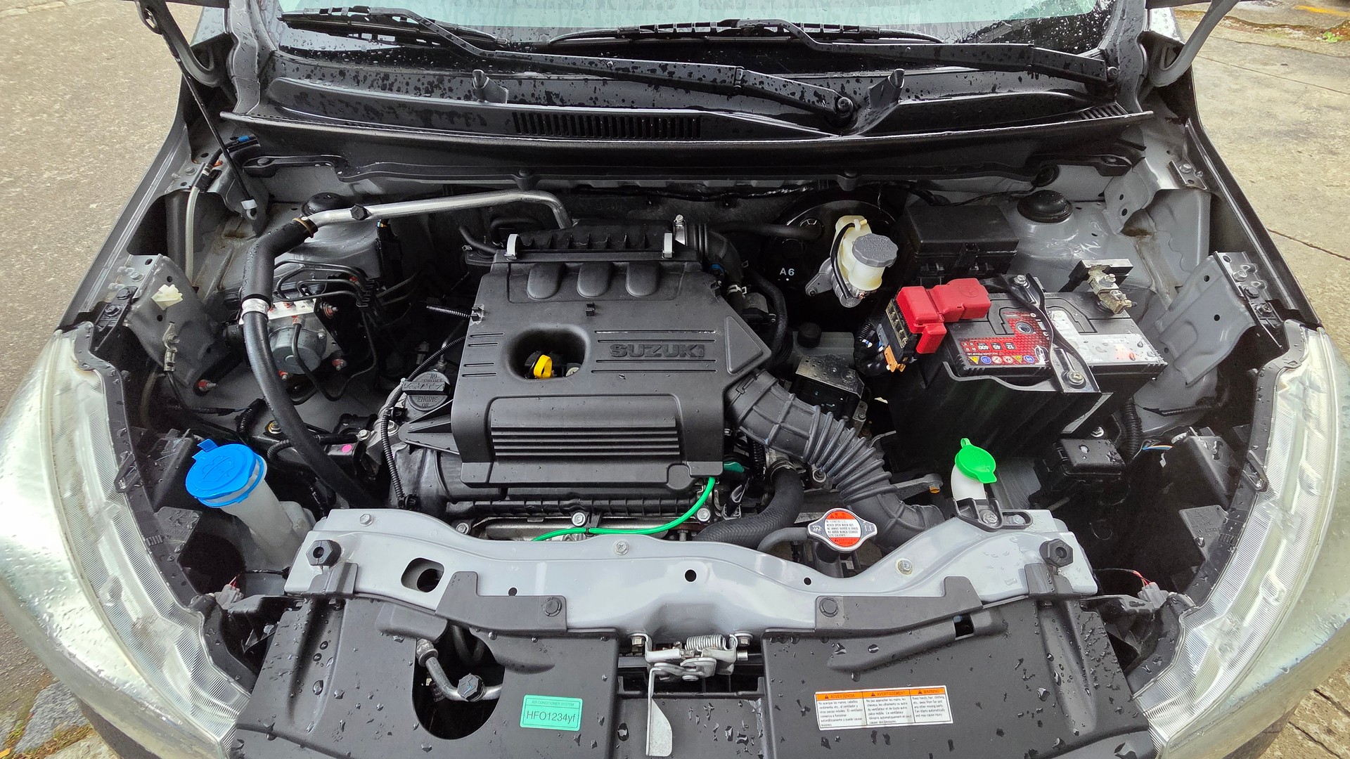 SUZUKI Celerio 1.0 Sergio Cellano Top AGS-image-12