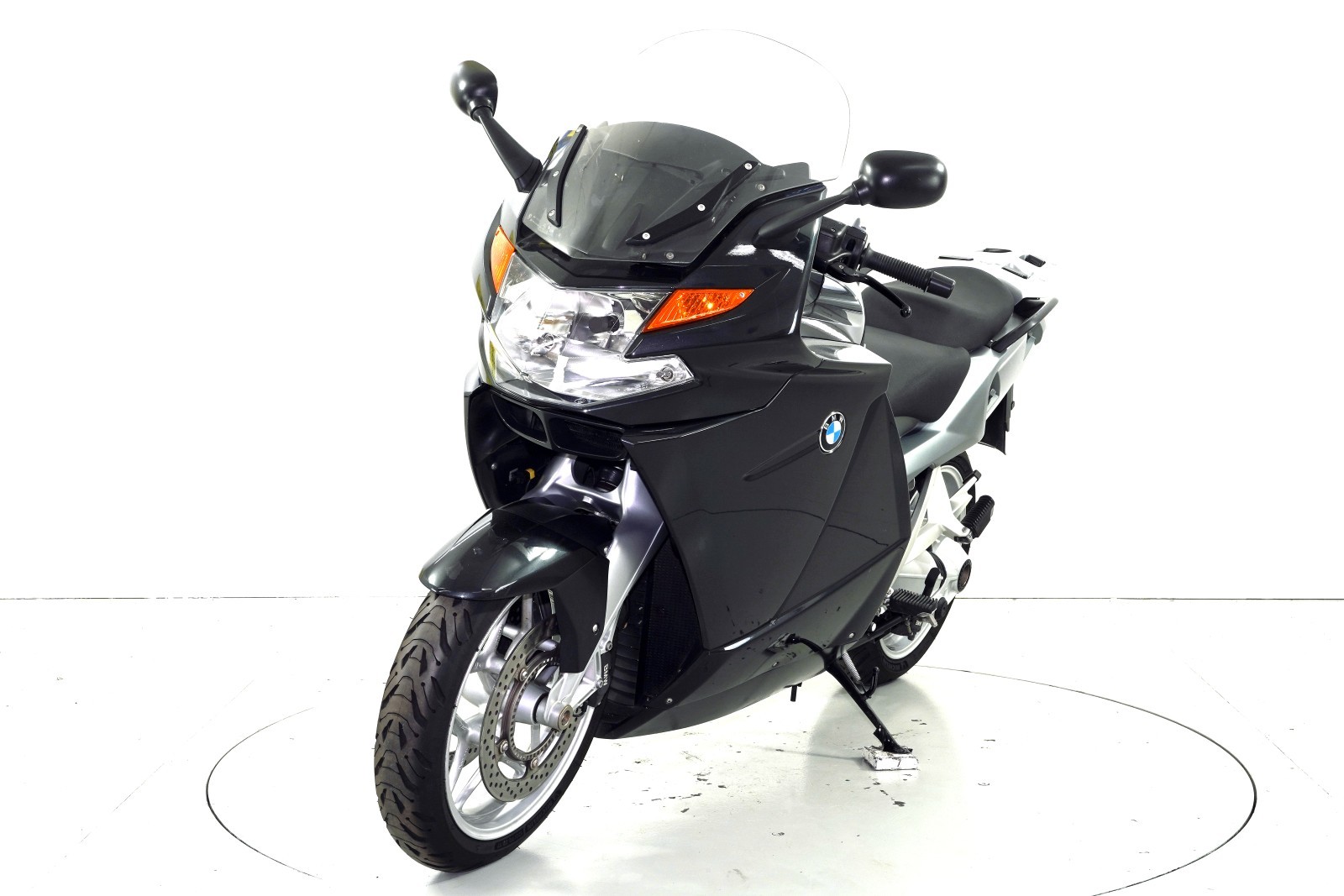 BMW K 1200-showroom-element-2