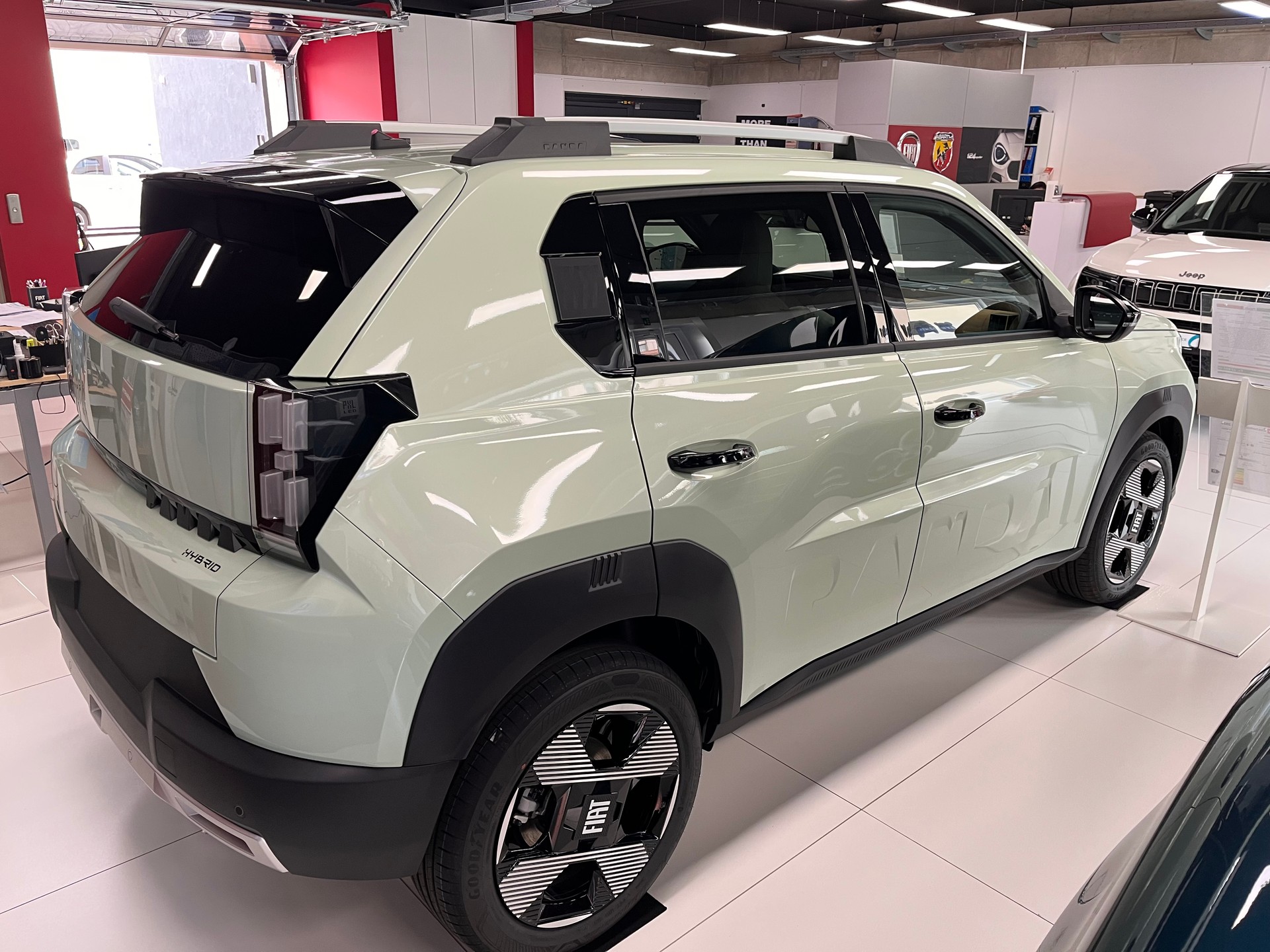 FIAT Grande Panda MHEV La Prima-image-3