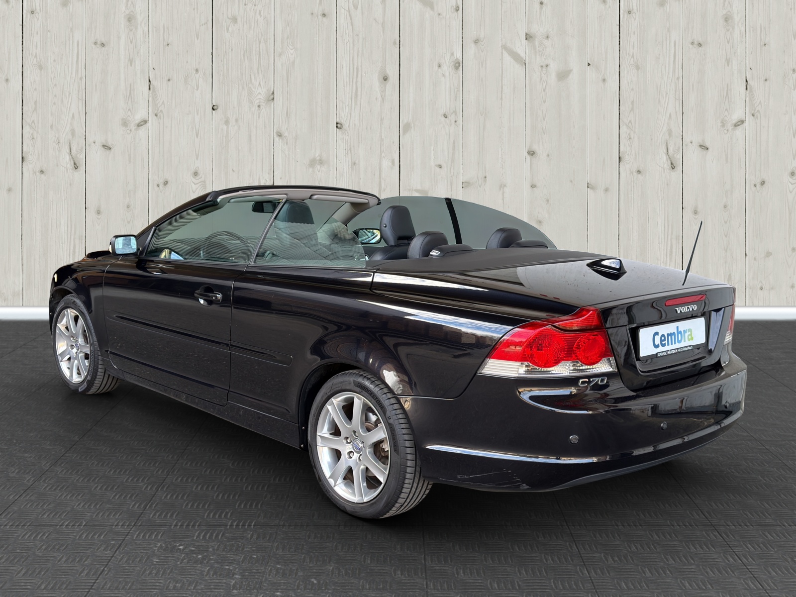 VOLVO C70 2.4i Momentum-image-4