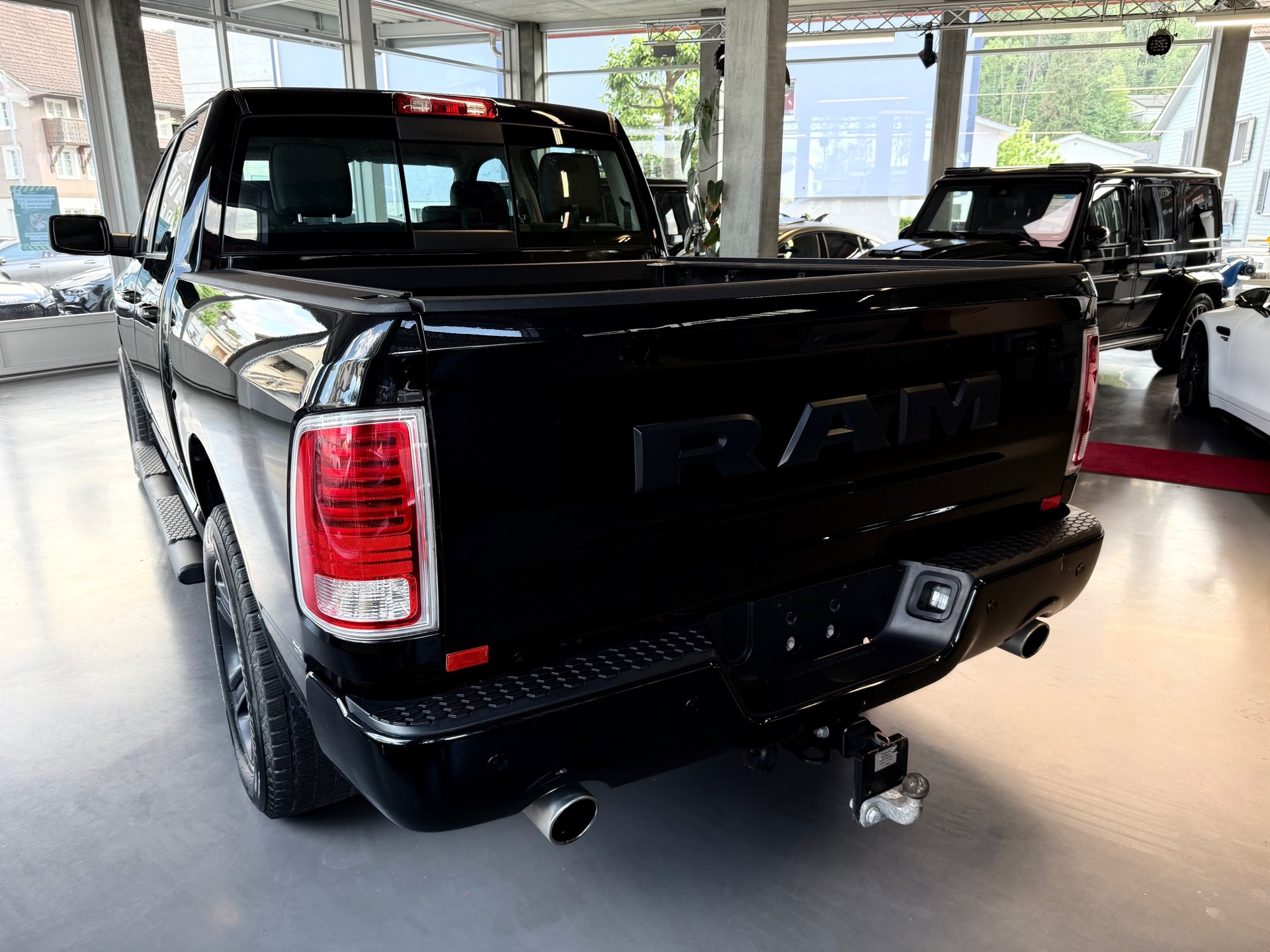 DODGE 1500 CREW CAB ** HEMI 5.7L **-image-6