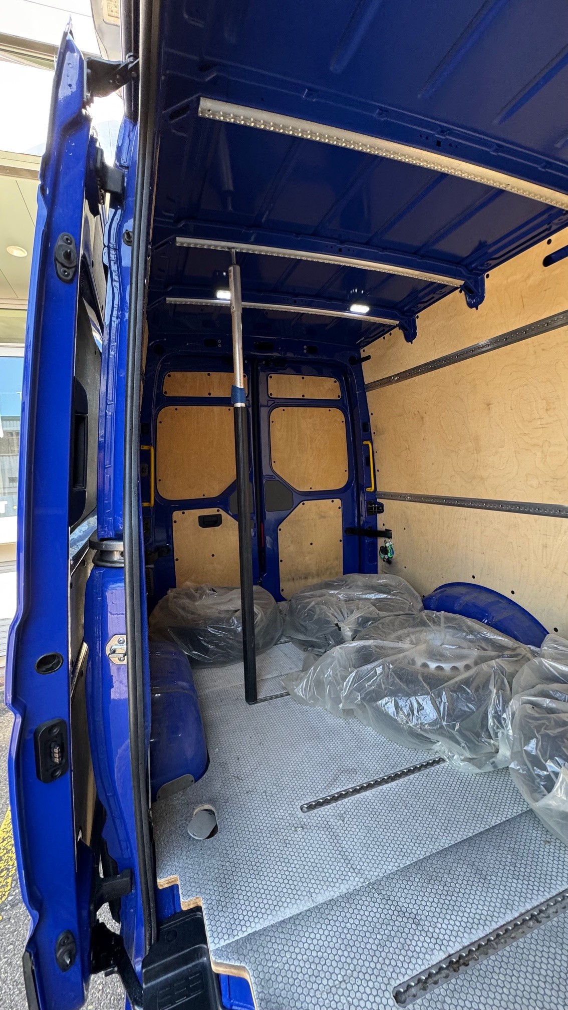 VW e-Crafter 35-image-11
