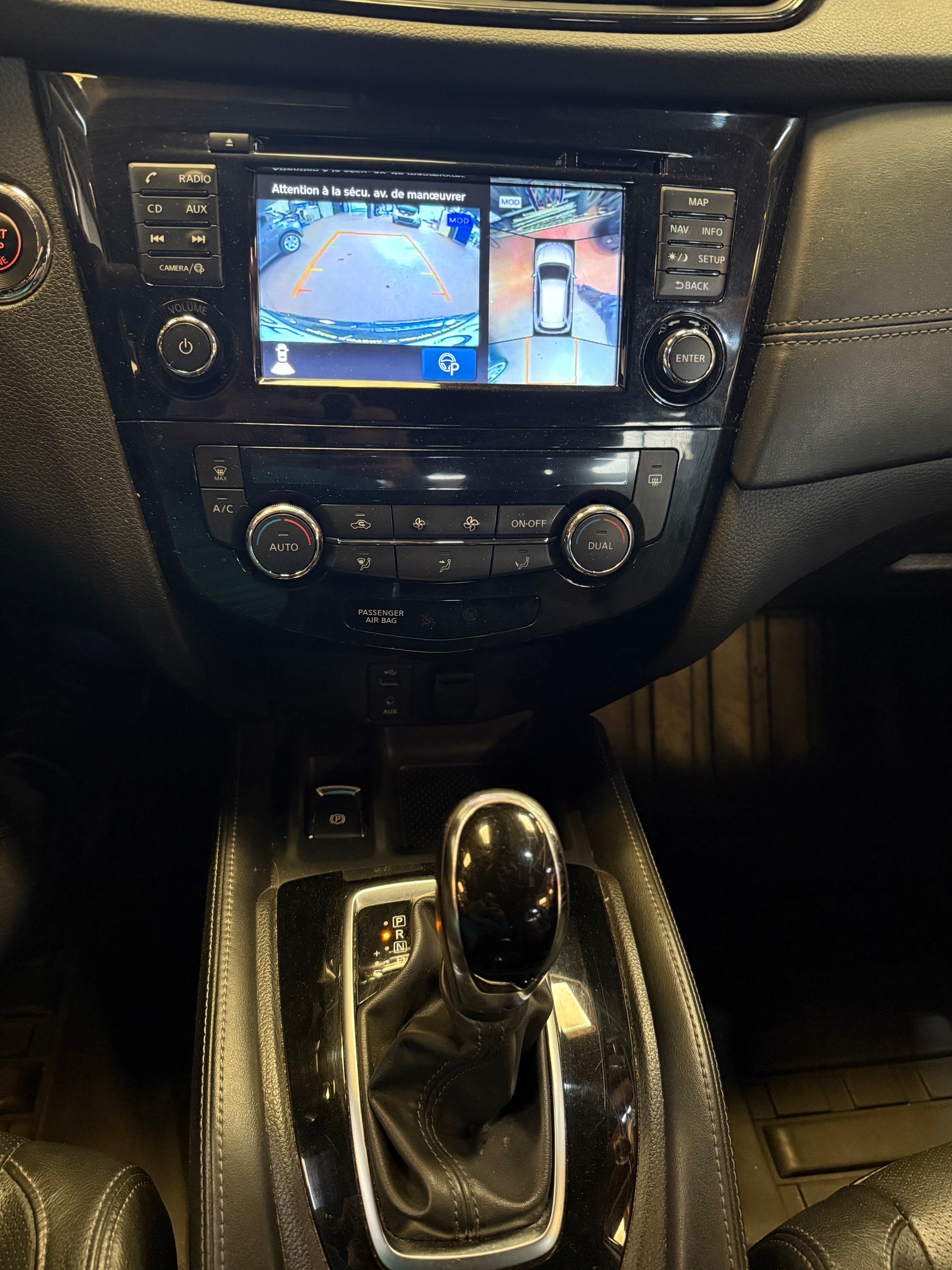 NISSAN X-Trail 2.0 dCi tekna Xtronic CVT ALL-MODE 4x4-image-15