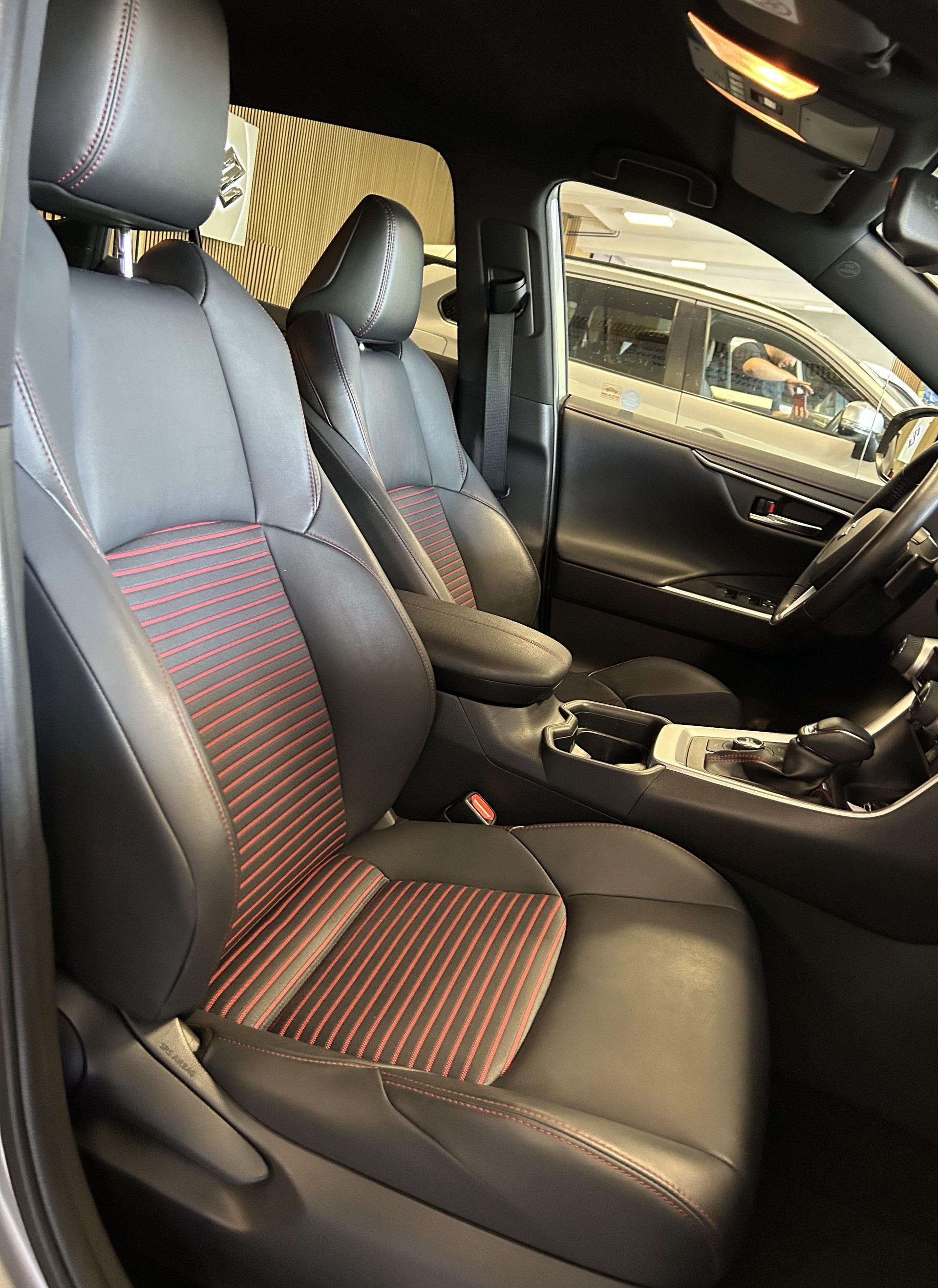 SUZUKI Across 2.5 PHEV Compact Top 4x4-image-12