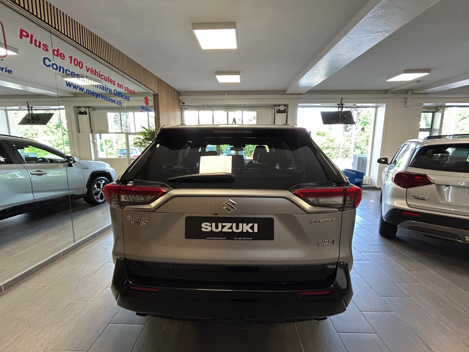 SUZUKI Across 2.5 PHEV Compact Top 4x4-image-5