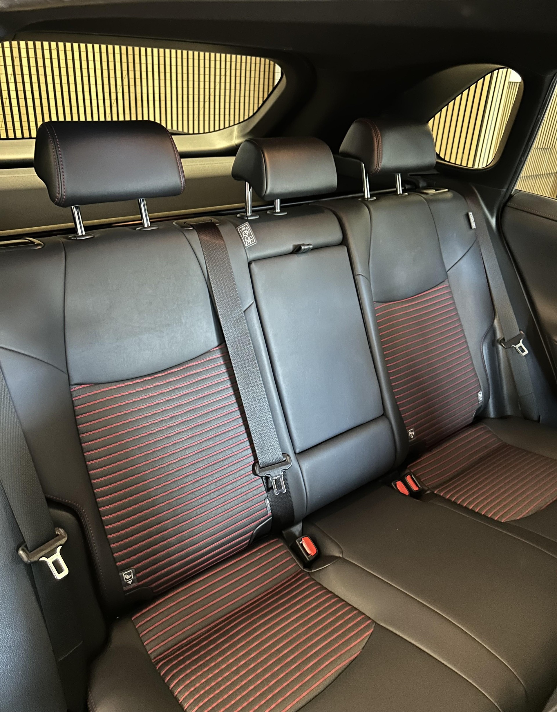 SUZUKI Across 2.5 PHEV Compact Top 4x4-image-15