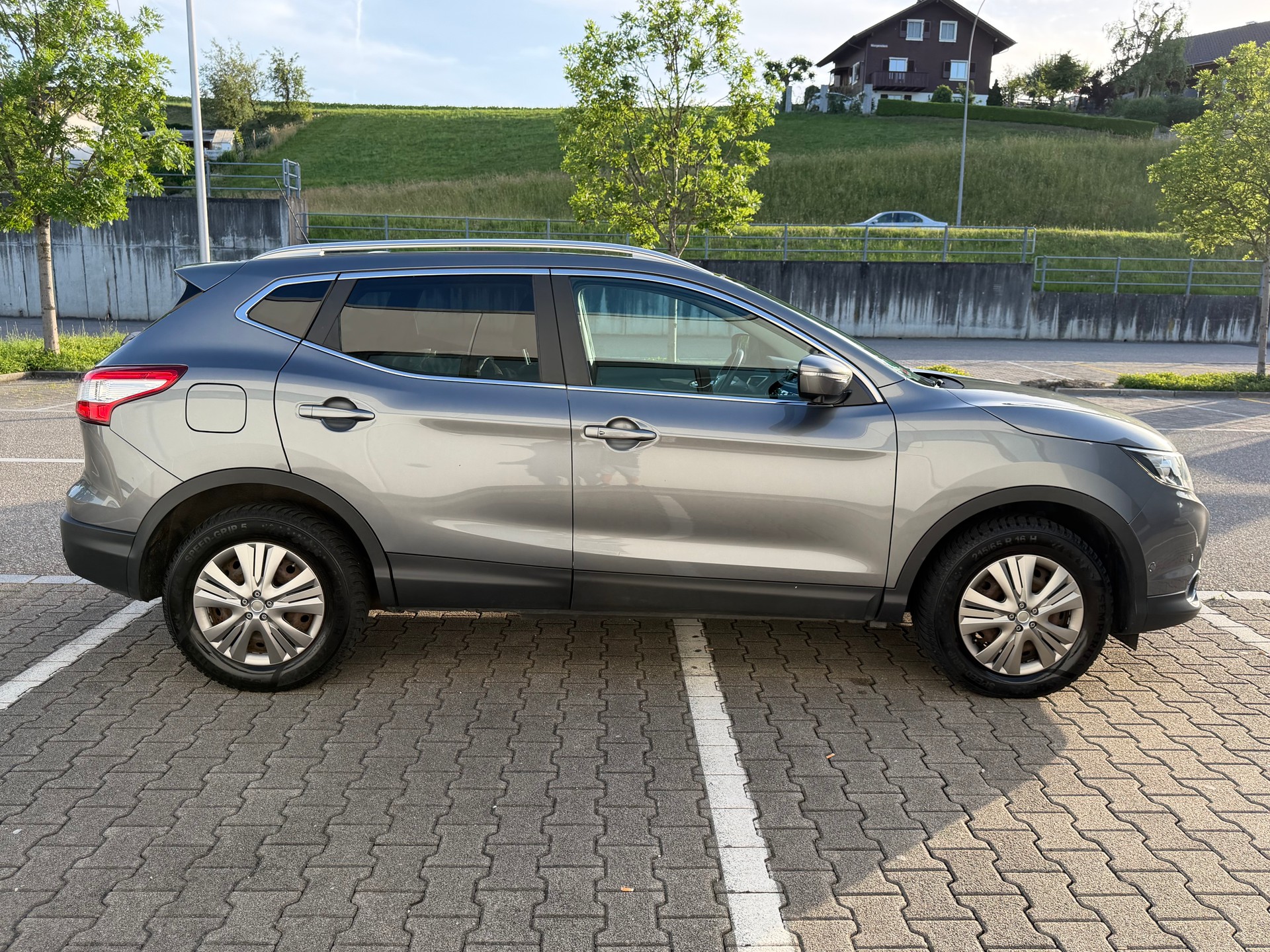 NISSAN QASHQAI NISSAN 1.6 dCi Tekna-image-7