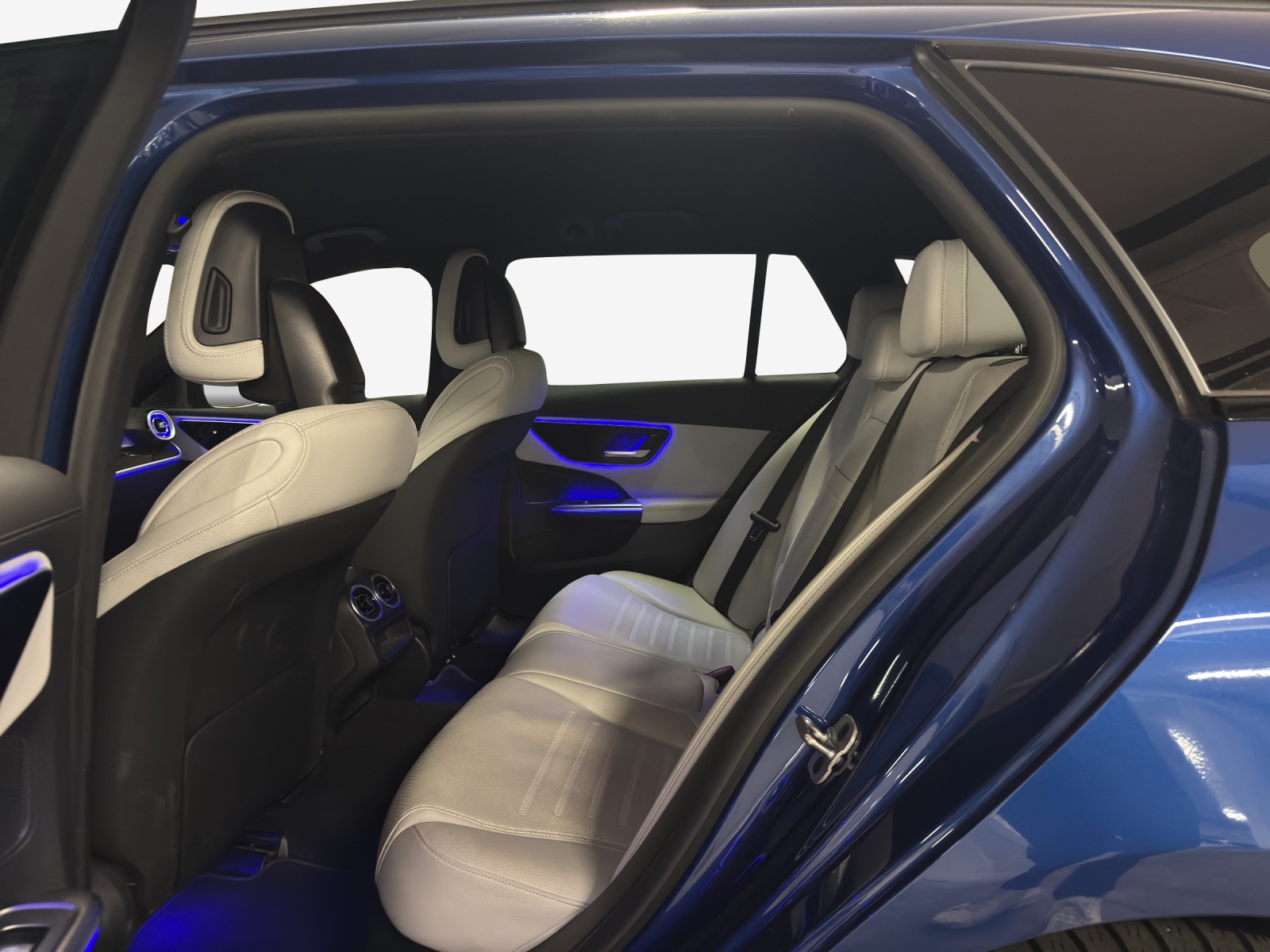 MERCEDES-BENZ C 220 d T 4Matic Swiss Star-image-11