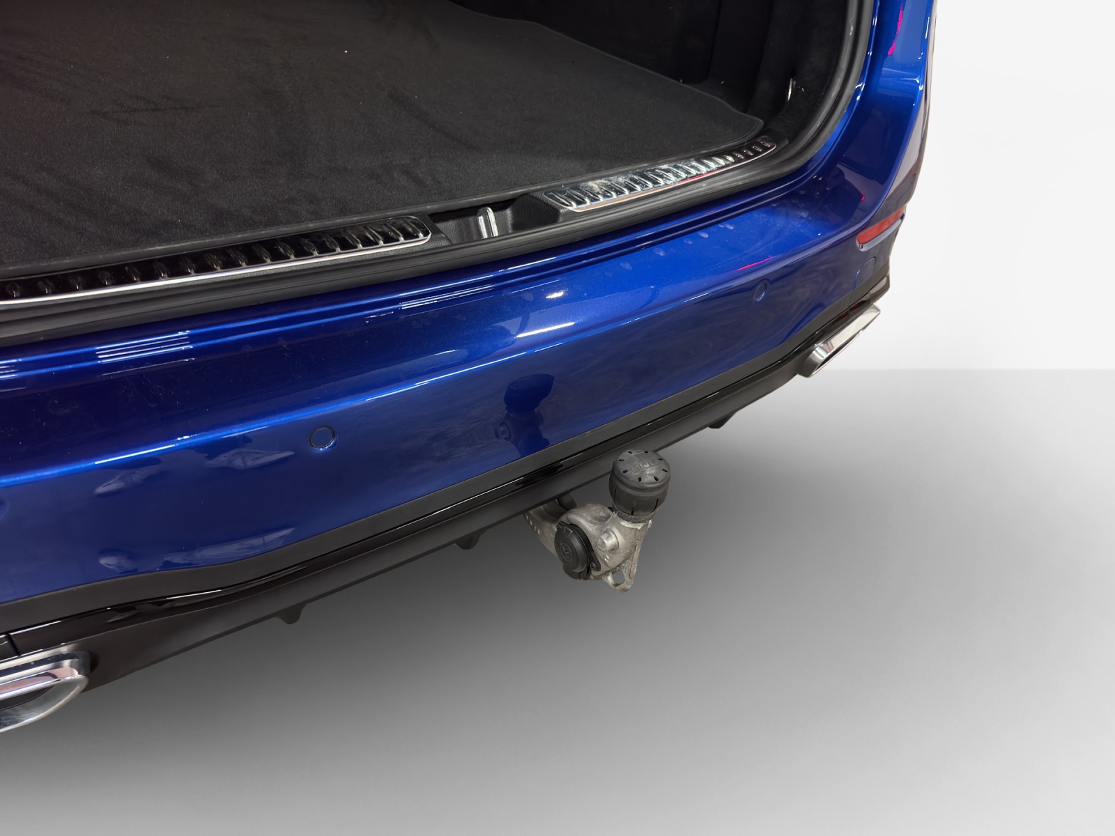 MERCEDES-BENZ C 220 d T 4Matic Swiss Star-image-13