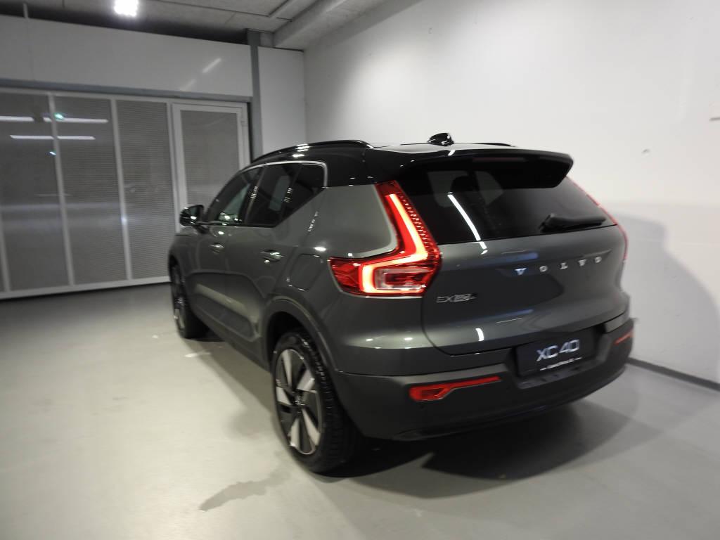 VOLVO EX40 Twin Ultra AWD-image-3