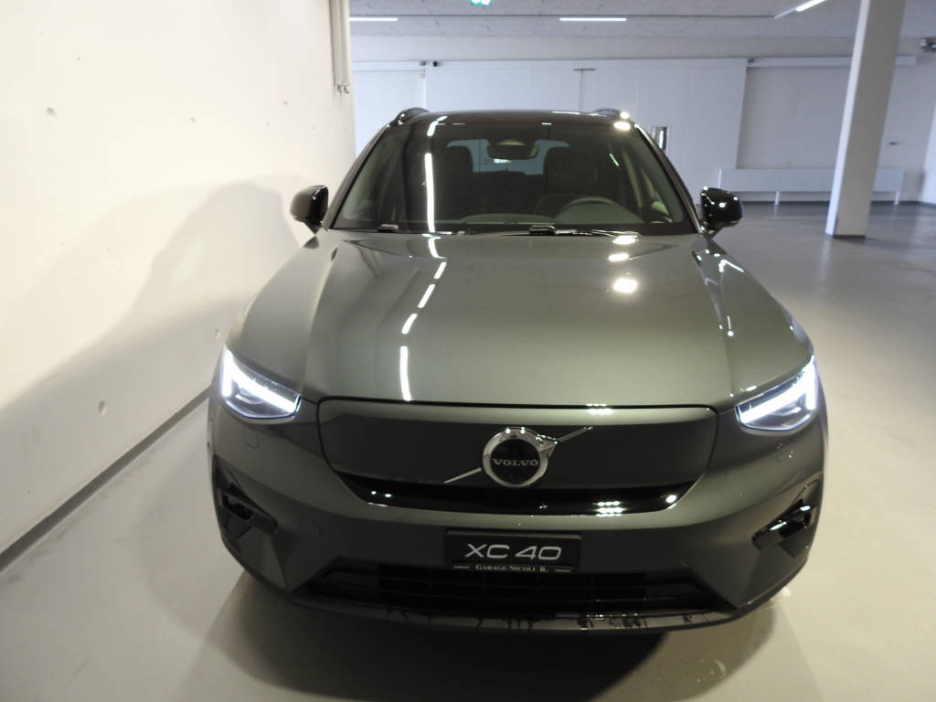 VOLVO EX40 Twin Ultra AWD-image-1