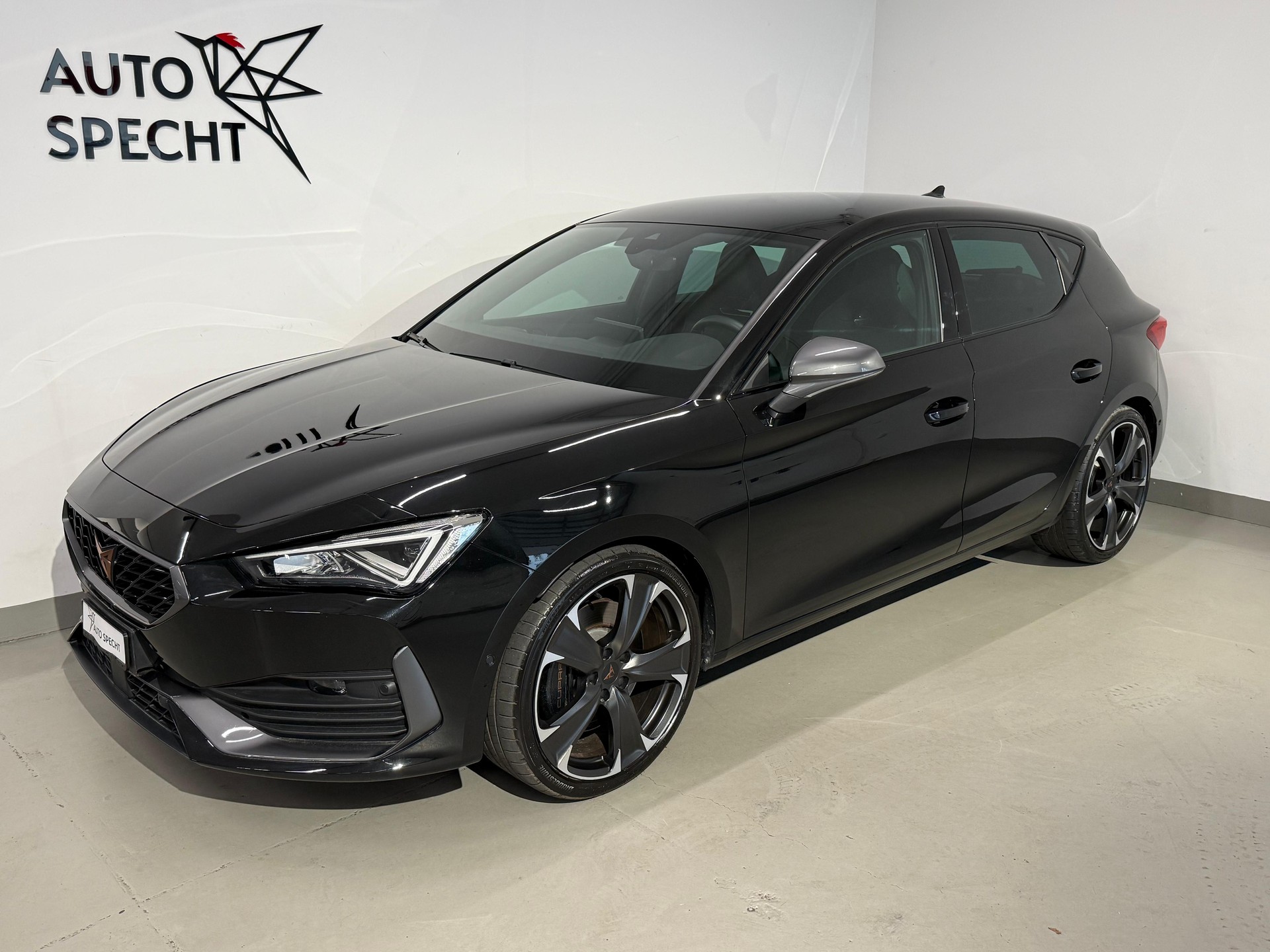 CUPRA LEON VZ 2.0 TSI DSG-image-1