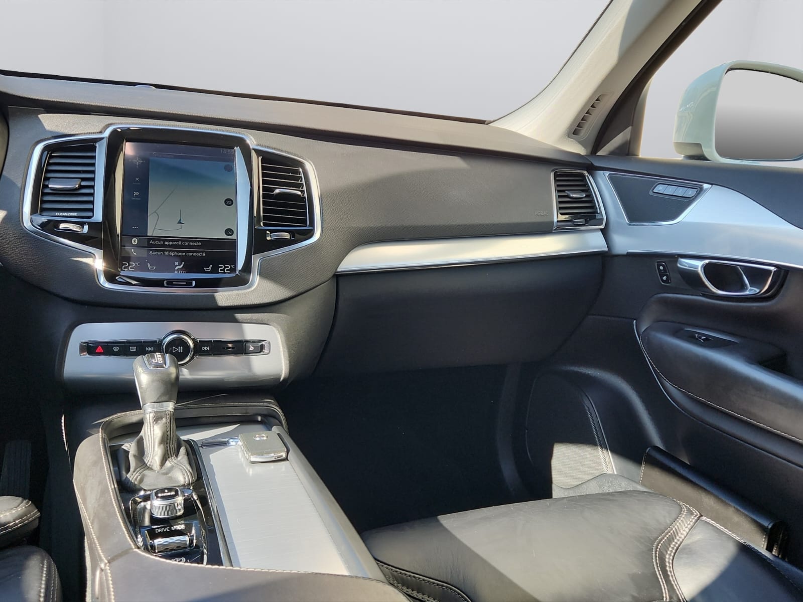 VOLVO XC90 D5 AWD Inscription Geartronic-image-10