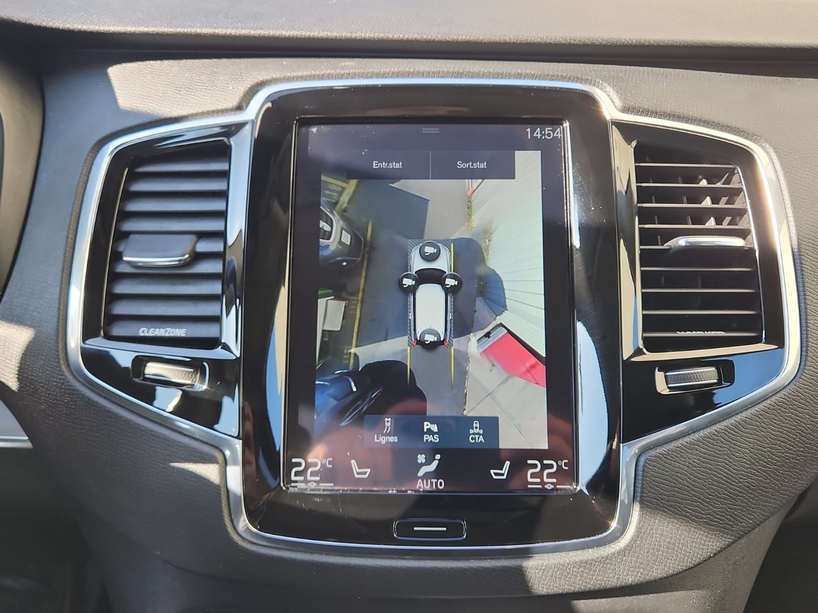 VOLVO XC90 D5 AWD Inscription Geartronic-image-12