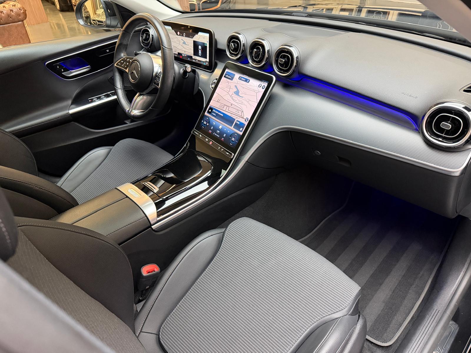 MERCEDES-BENZ C 200 d Avantgarde-image-16