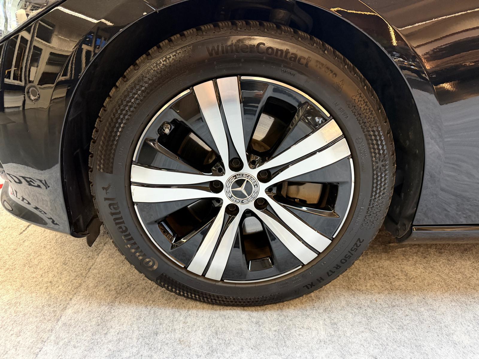 MERCEDES-BENZ C 200 d Avantgarde-image-10