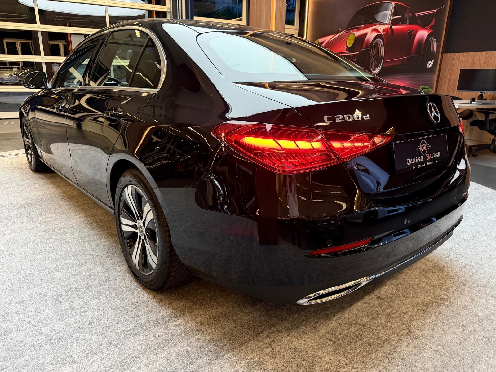 MERCEDES-BENZ C 200 d Avantgarde-image-5