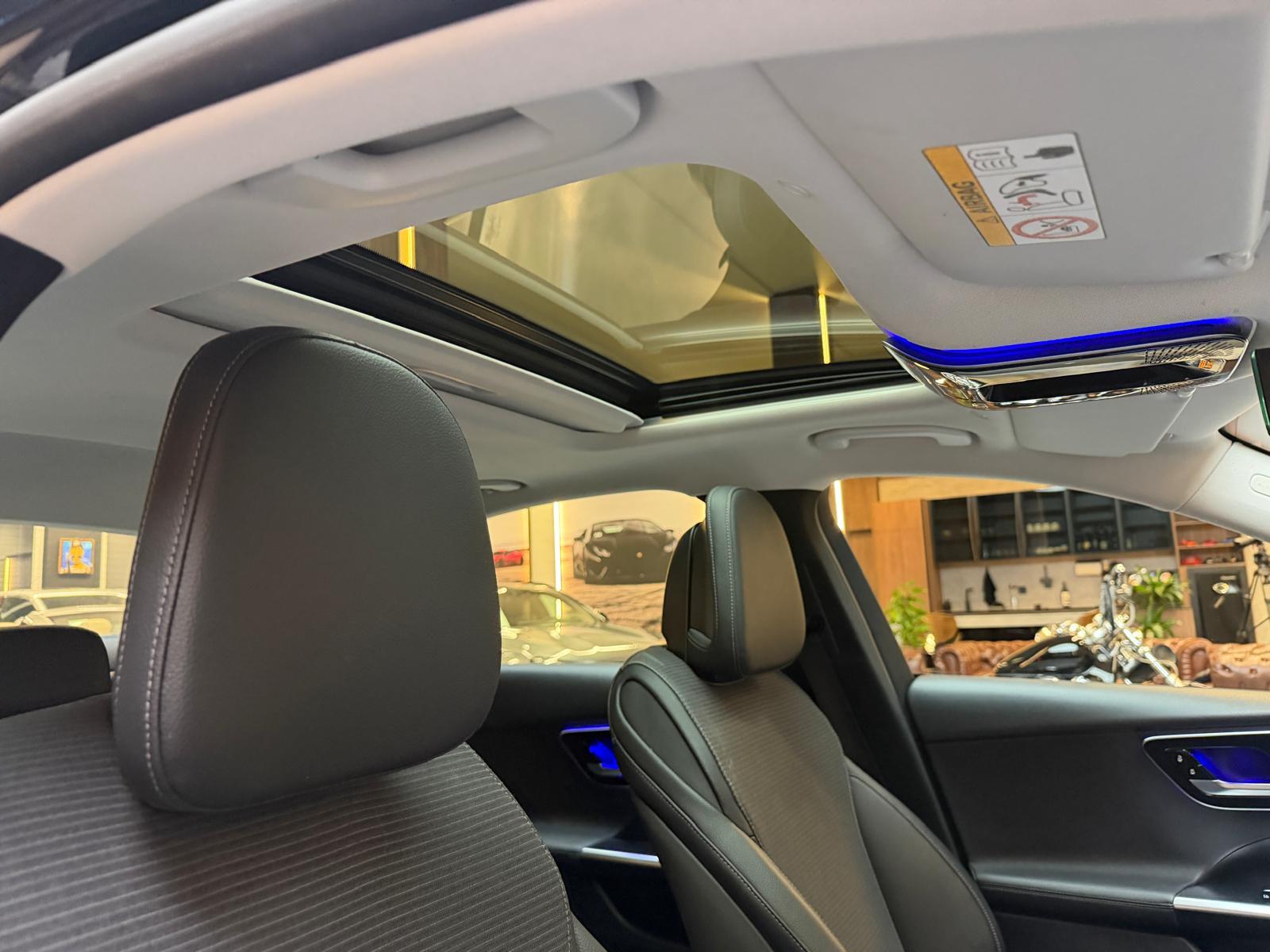 MERCEDES-BENZ C 200 d Avantgarde-image-17