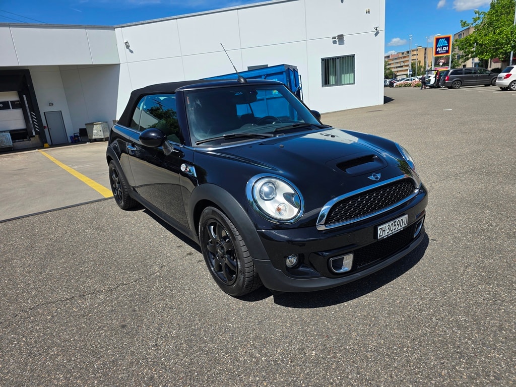 MINI Cabrio R57 1.6i Cooper S-image-11