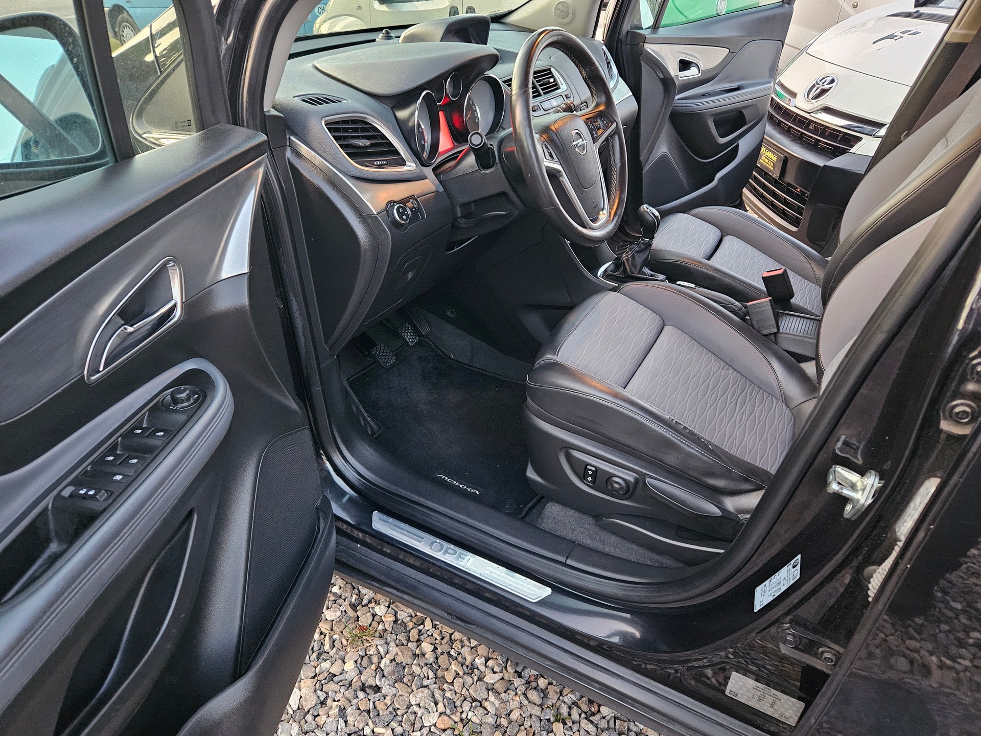 OPEL Mokka 1.6 CDTi Cosmo 4WD-image-6