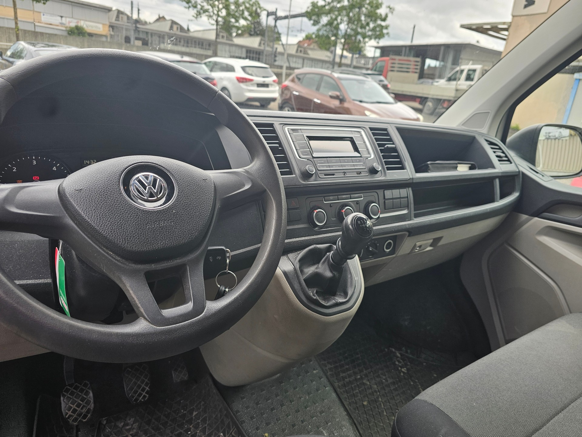 VW T6 2.0 TDI 4Motion-image-6
