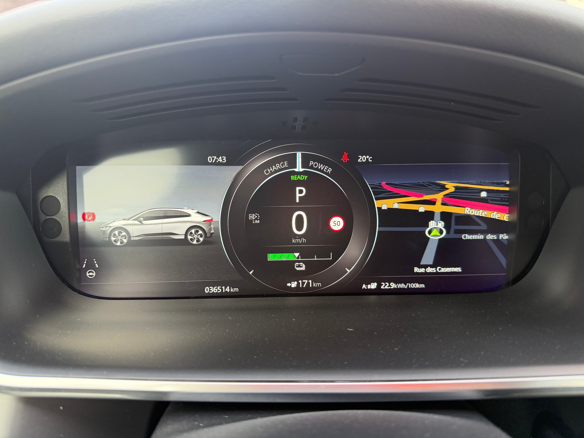 JAGUAR I-Pace EV400 HSE AWD-image-14