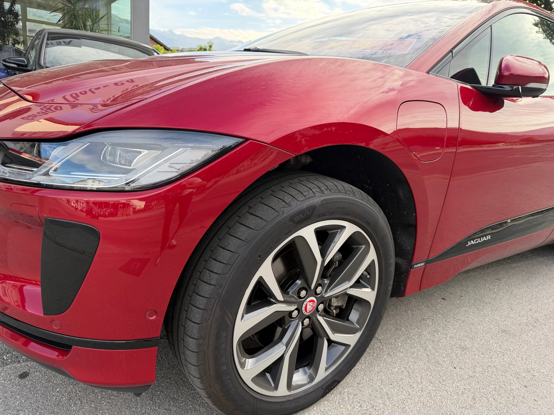 JAGUAR I-Pace EV400 HSE AWD-image-8