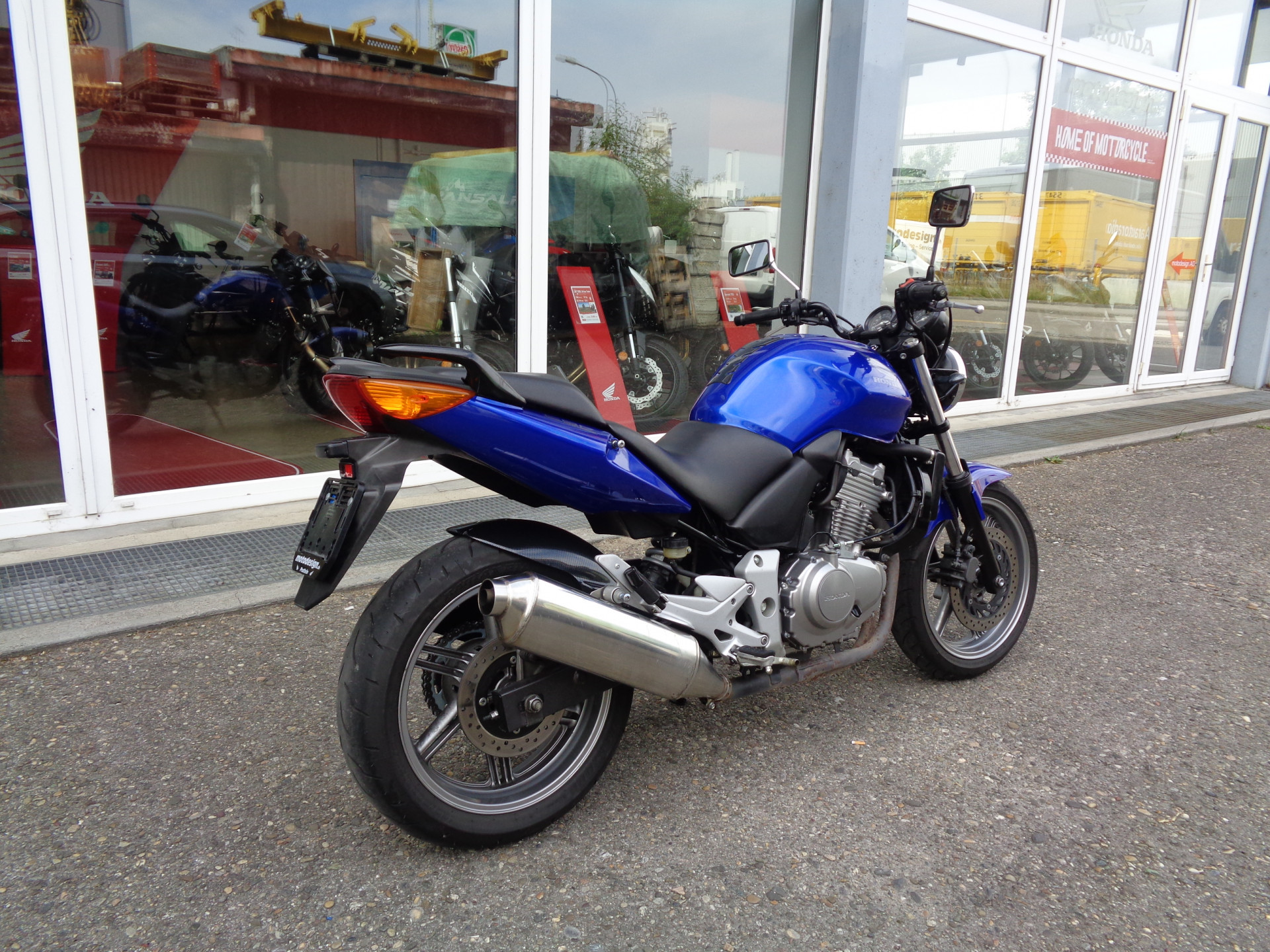 HONDA CBF 500 Standard-showroom-element-2